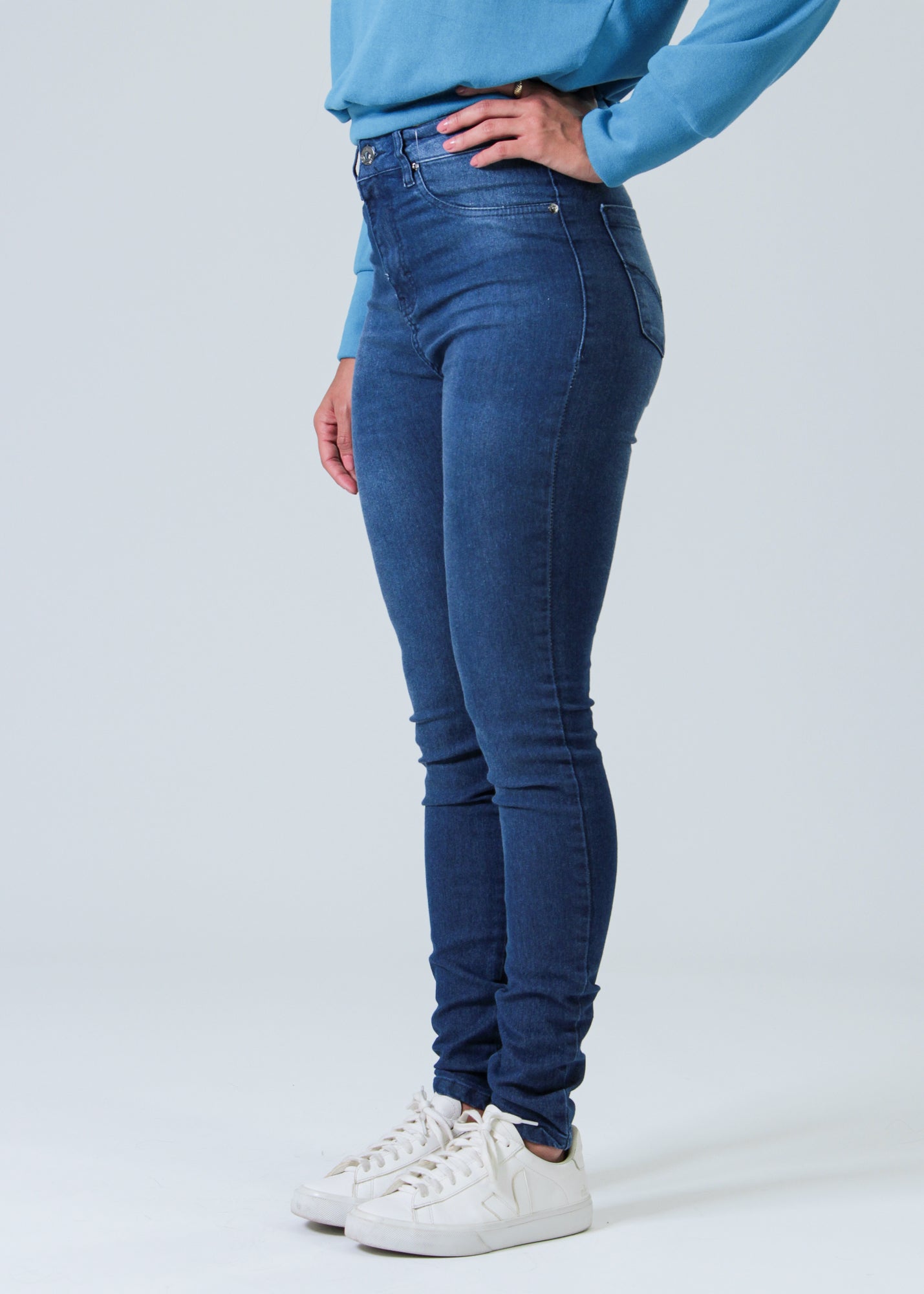 Calça fashion jeans escuro cintura alta