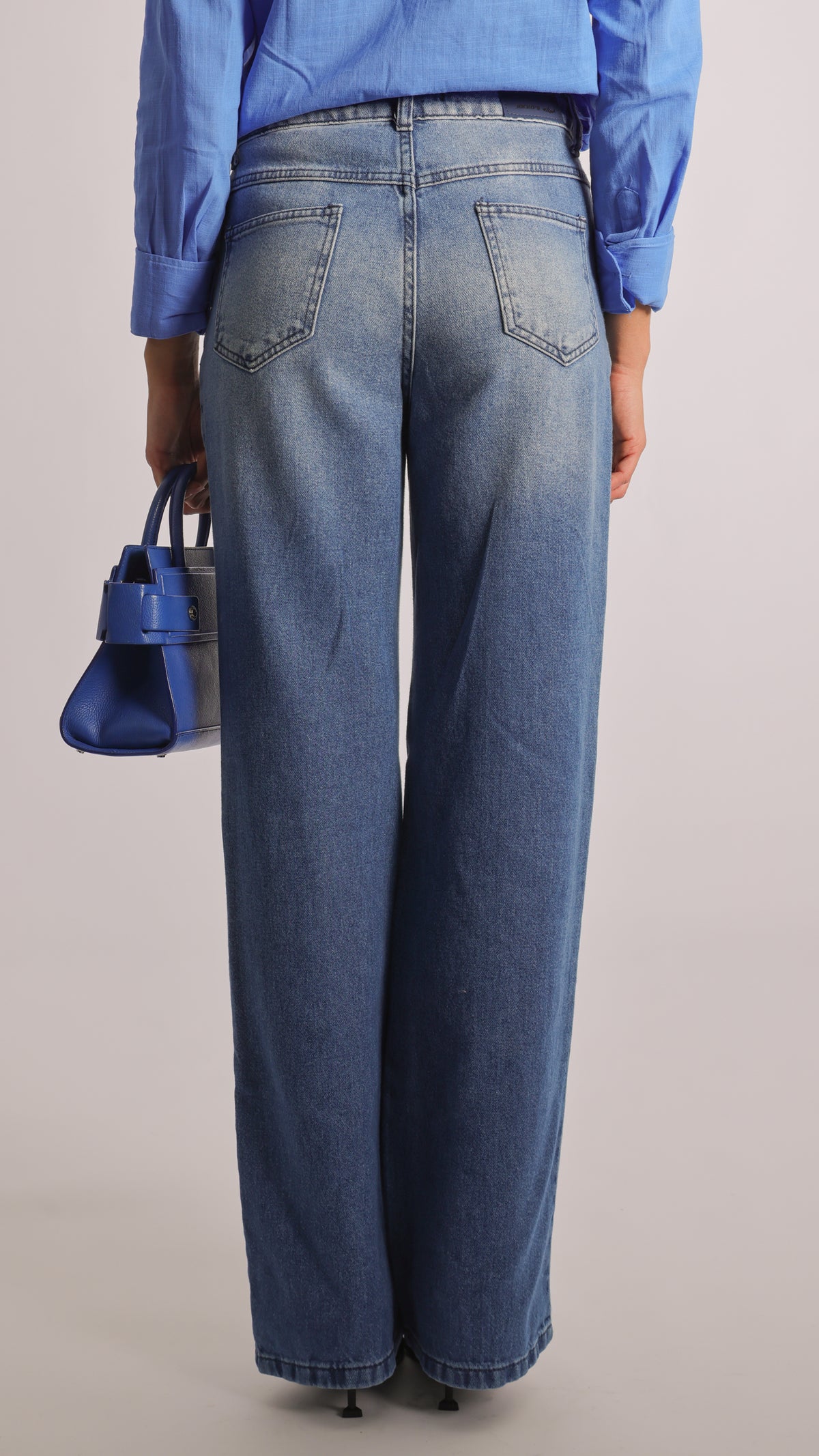Calça Jeans Reta - Clara
