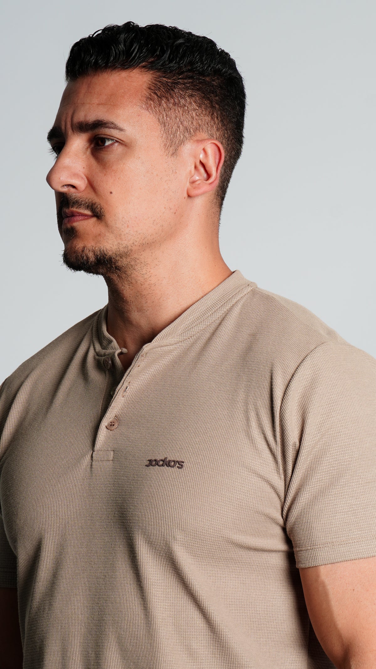Camiseta Tricô Gola Portuguesa - Bege