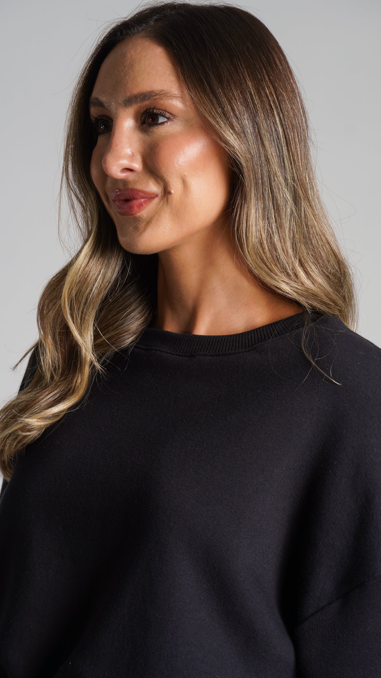Moletom Cropped Premium - Preto