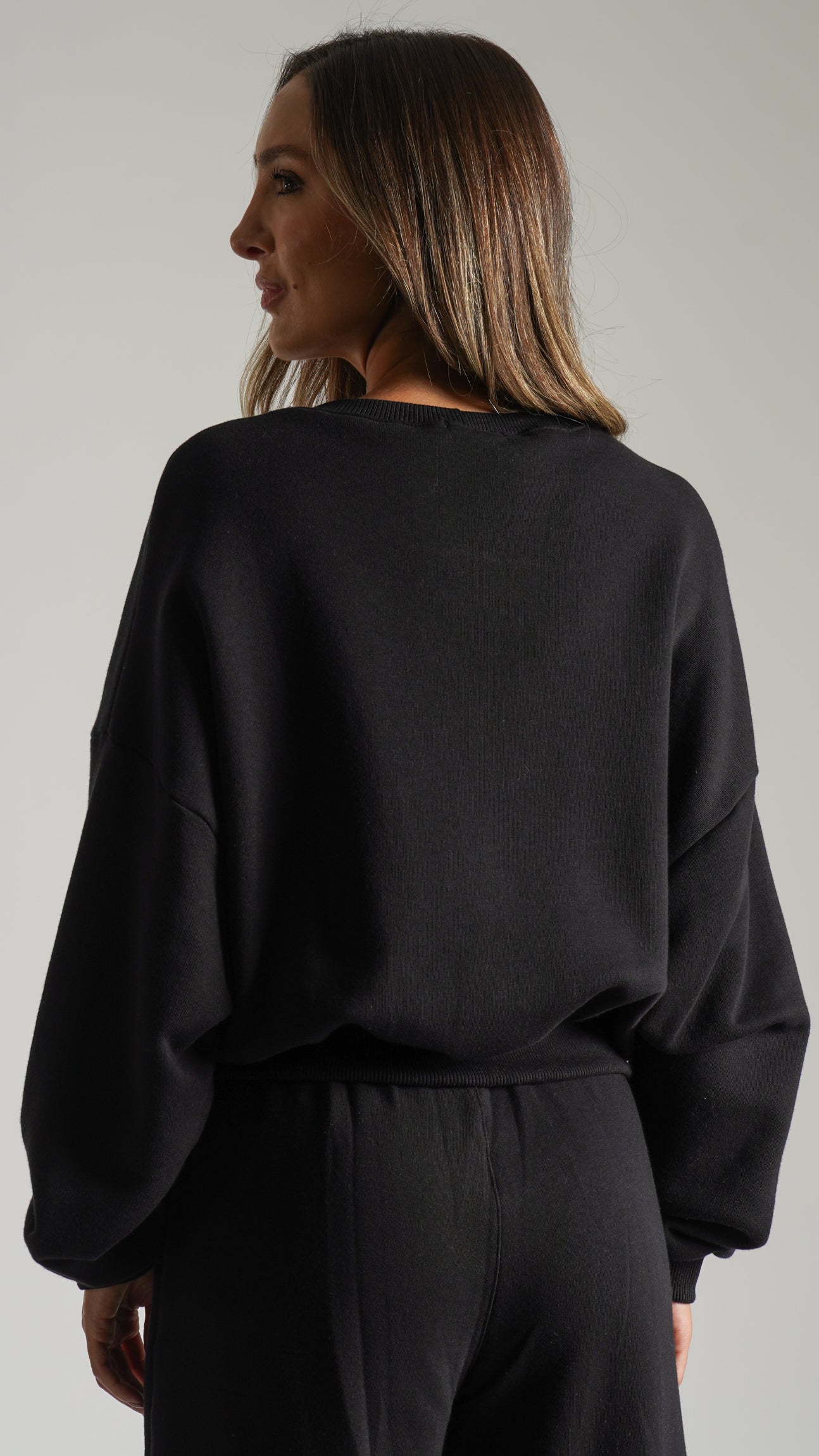 Moletom Cropped Premium - Preto