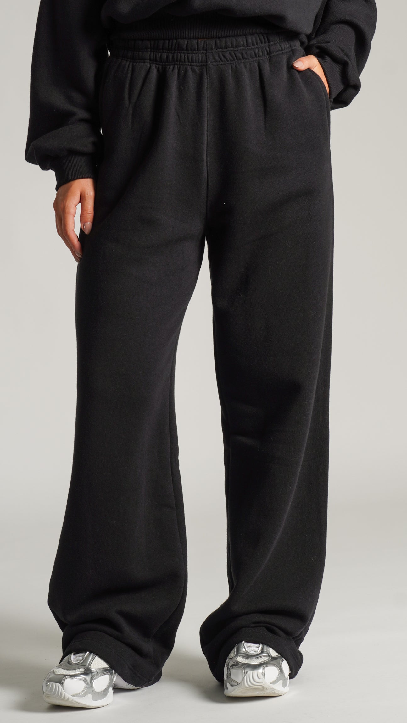 Calça Moletom Reta Premium - Preta
