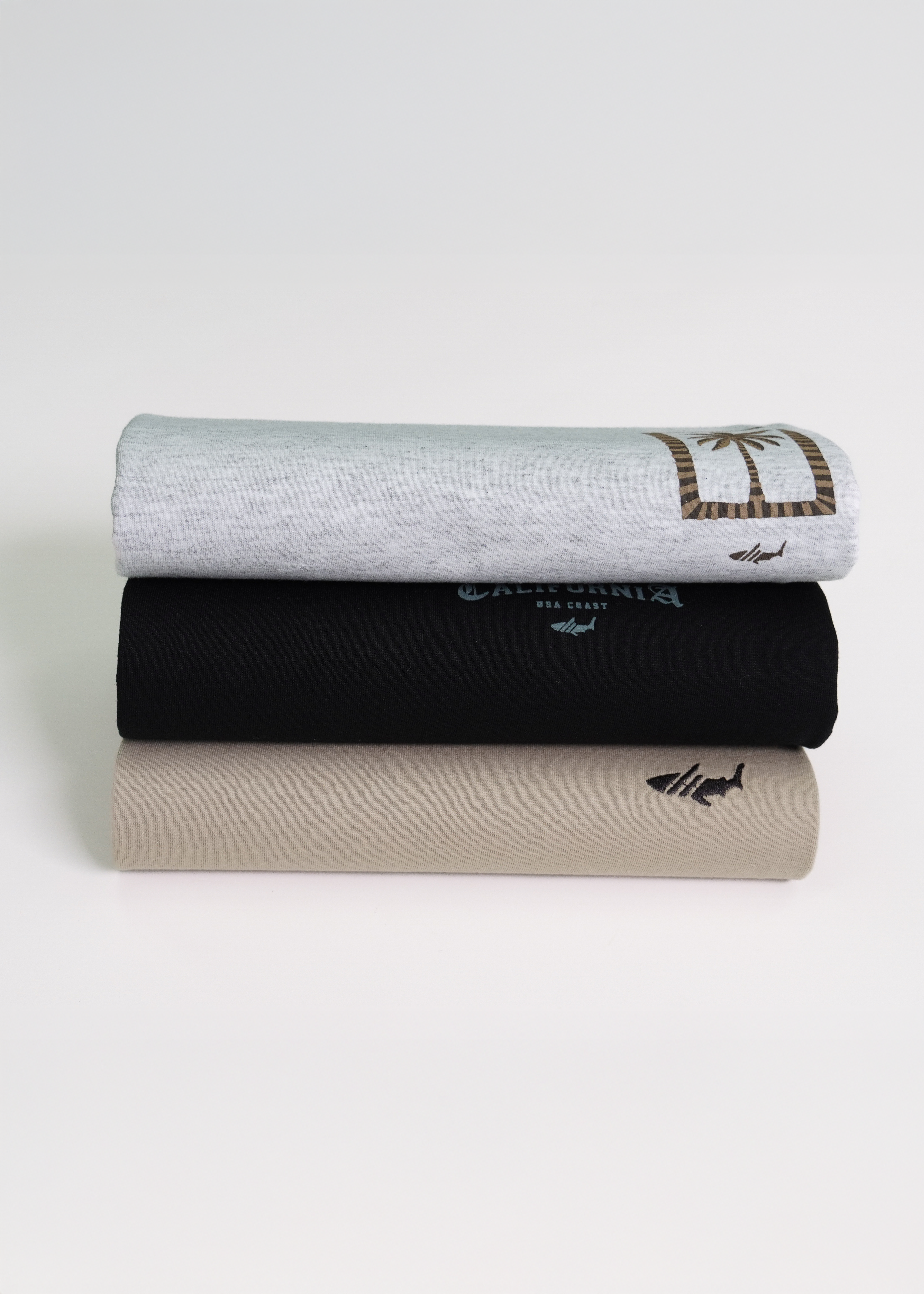 KIT - CALIFÓRNIA | 3 CAMISETAS ESTAMPADAS