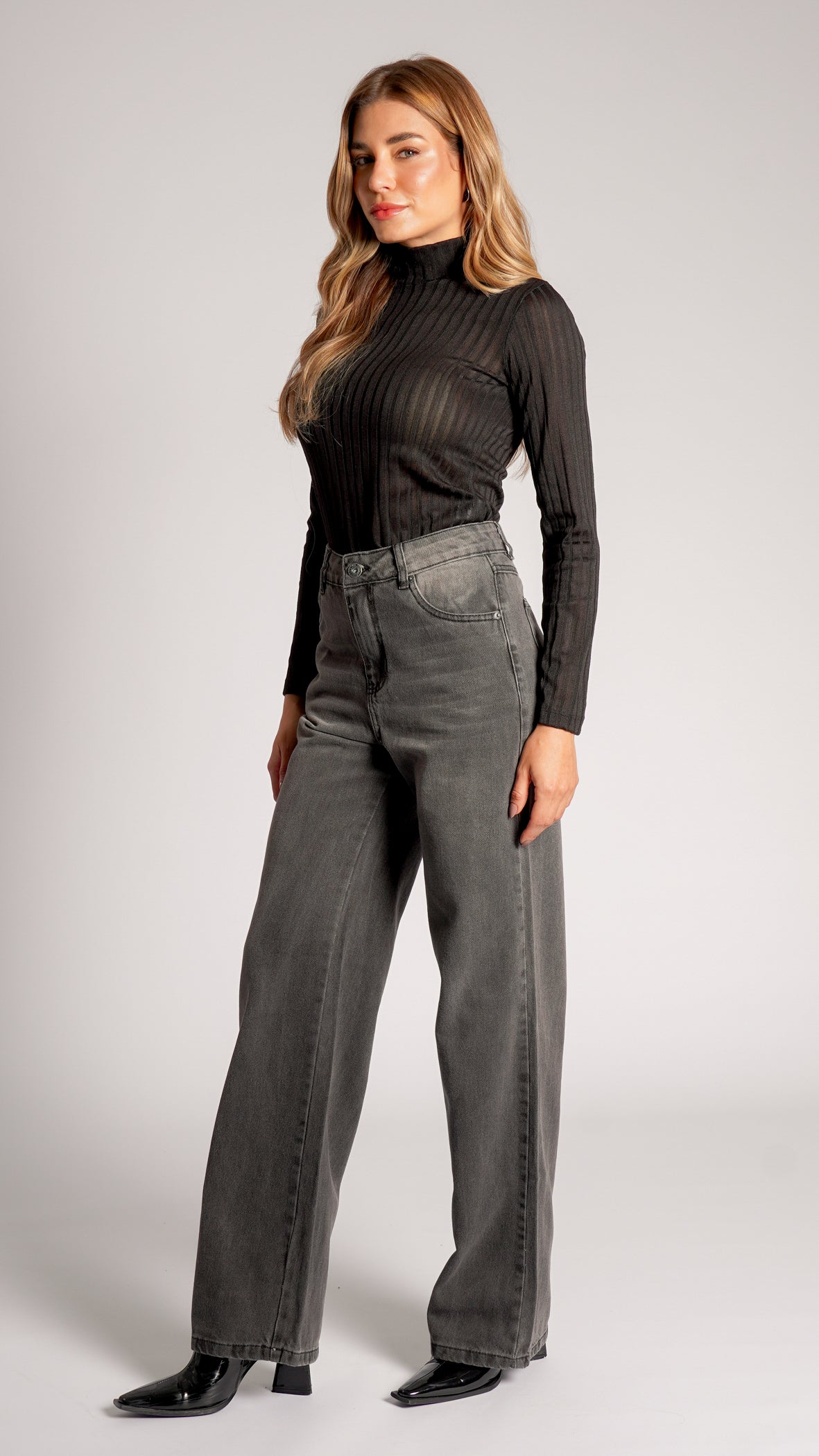Blusa Cacharrel Tricô - Preta