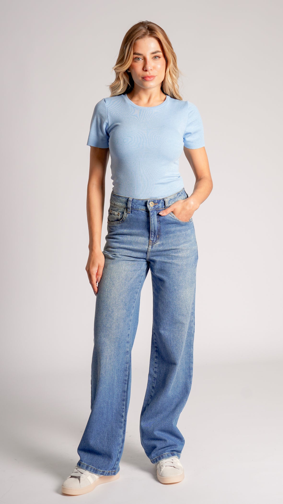 Calça Jeans Reta - Clara