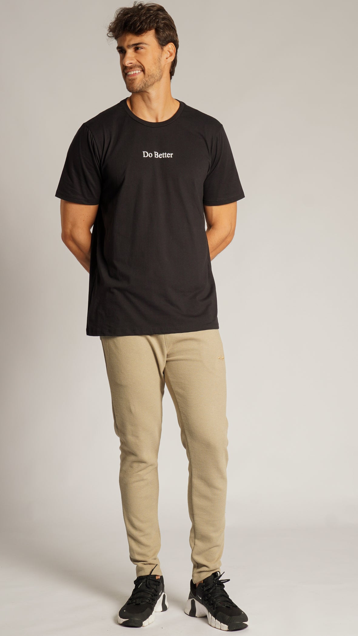 Camiseta Estampada Better - Preta