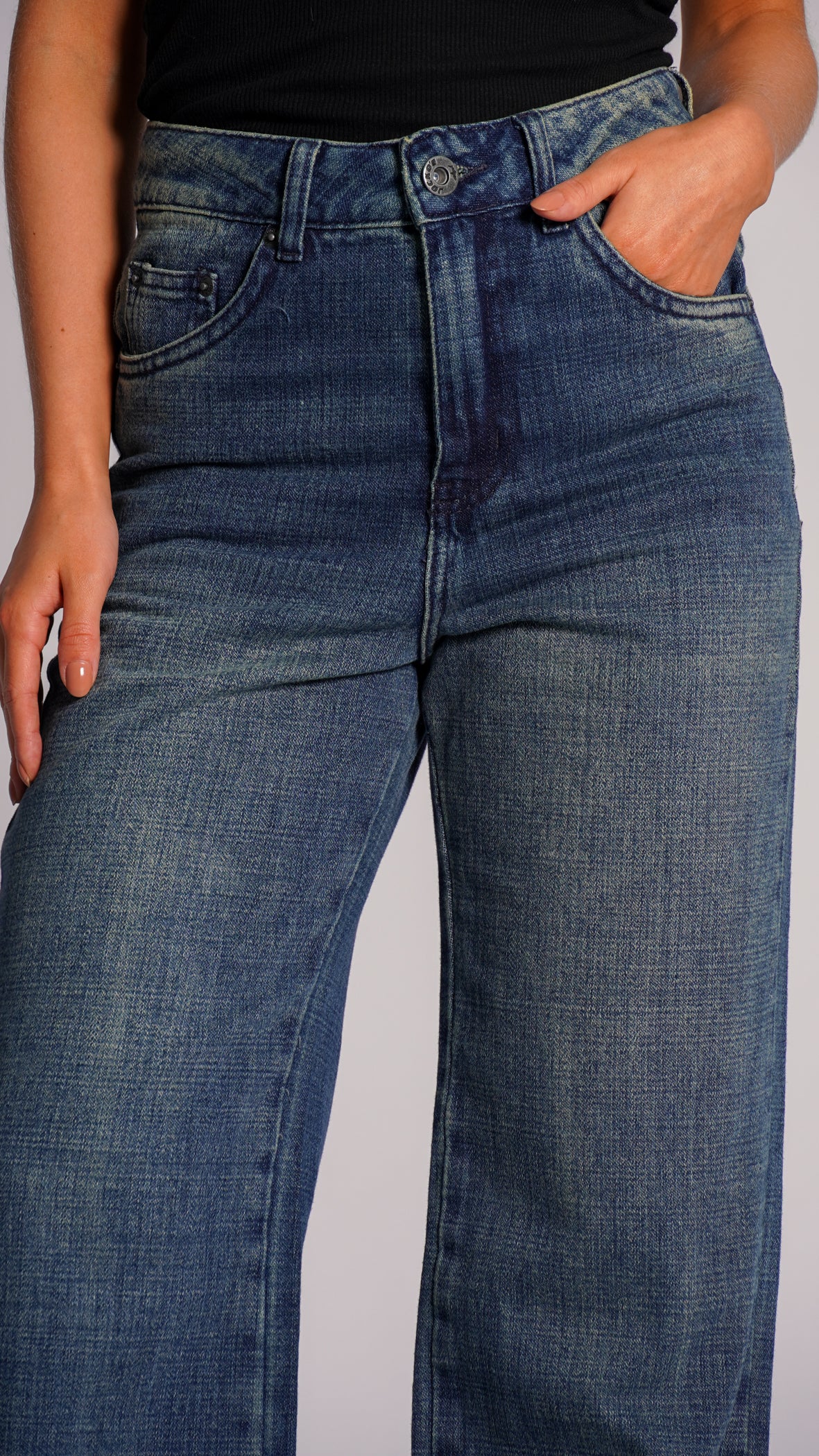Calça Jeans Reta - Clara