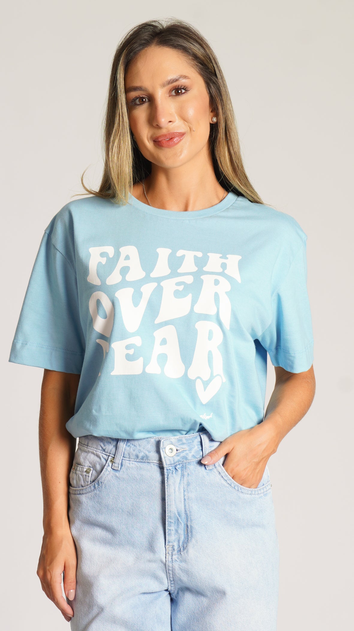 Camiseta Oversized Faith Over Fear - Azul
