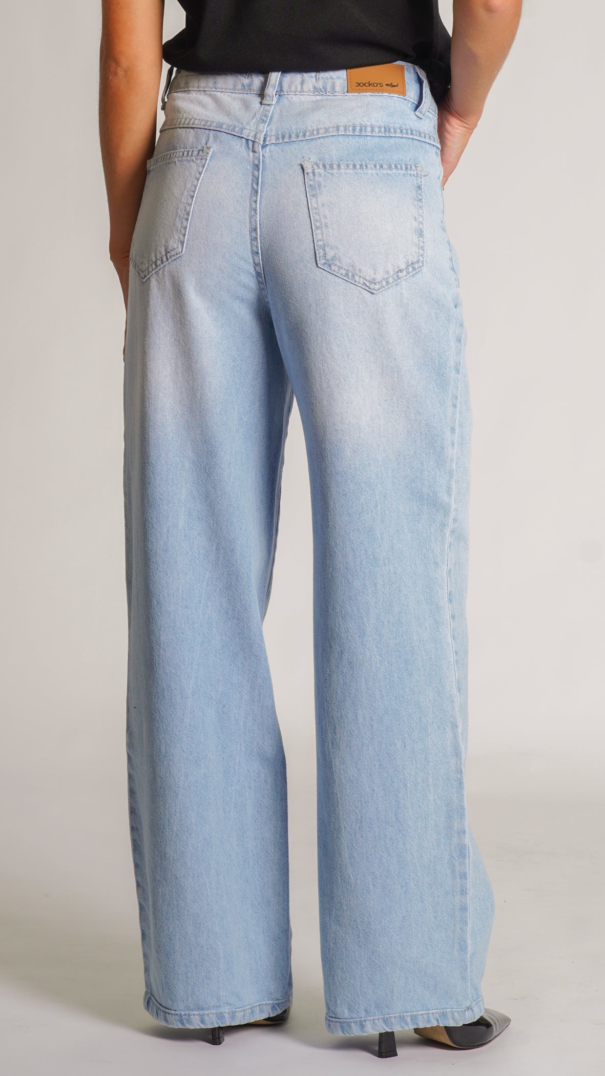 Calça Jeans Reta - Clara