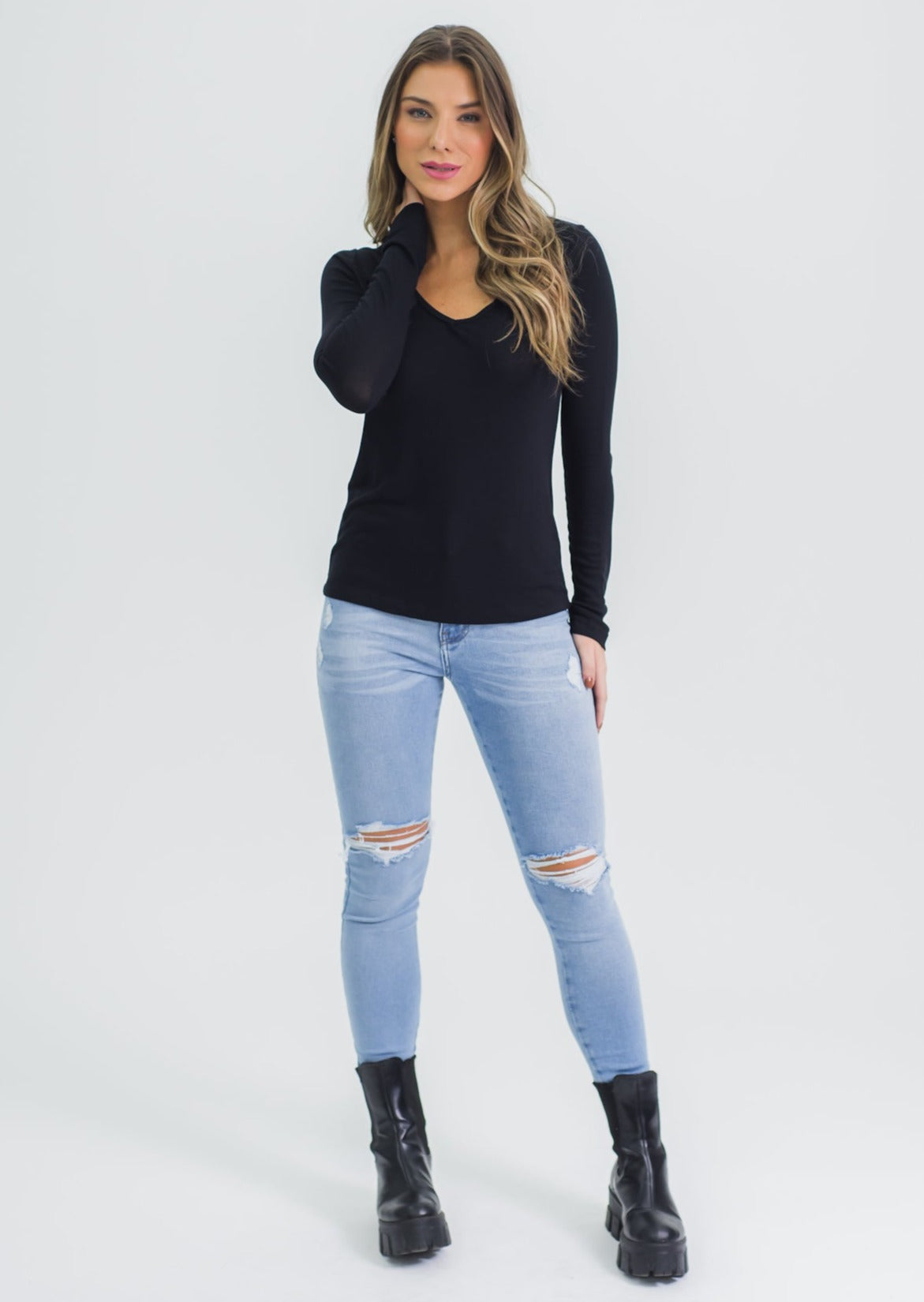 Blusa Tricô Manga Longa V - Preta