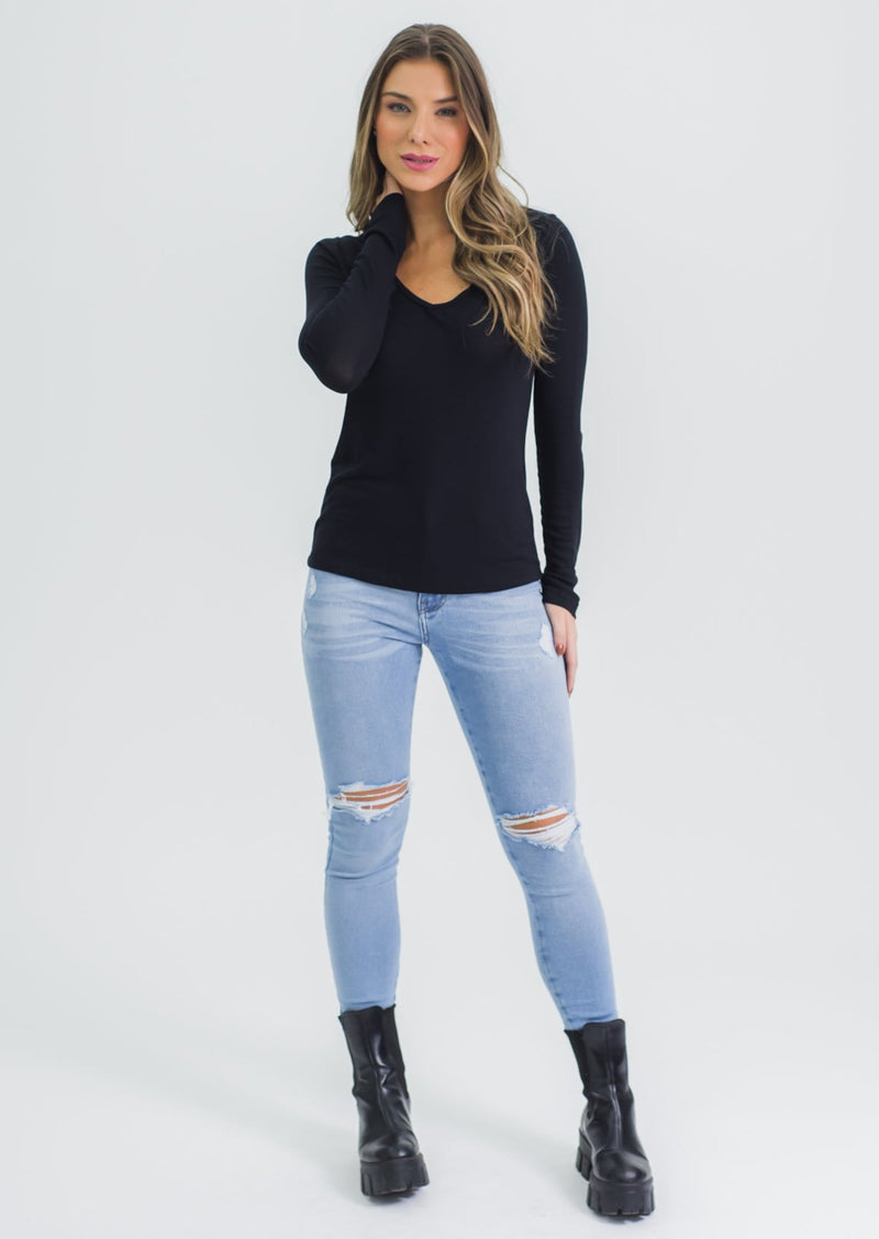 Blusa Tricô Manga Longa V - Preta