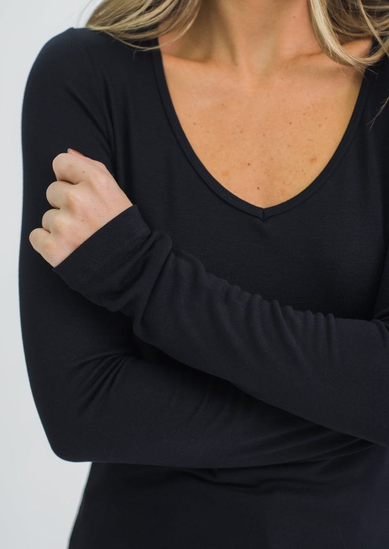 Blusa Tricô Manga Longa V - Preta