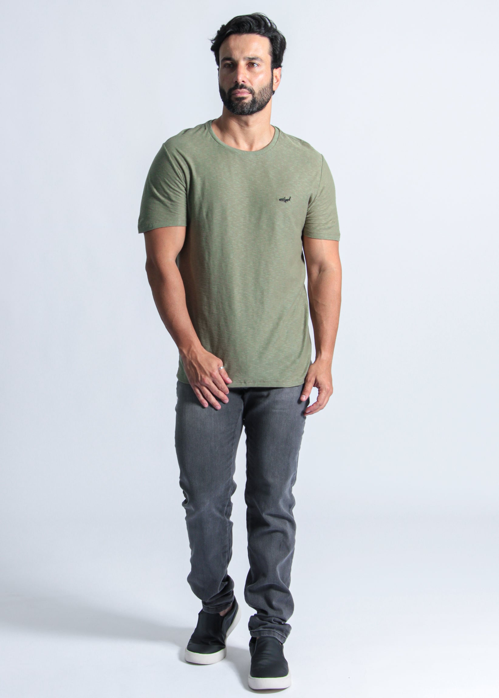 Camiseta Slim Flamê - Verde Militar