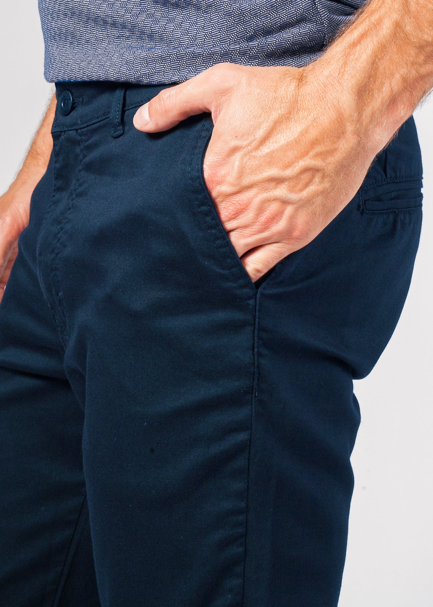 Calça Sarja Bolso Faca - Azul Petróleo