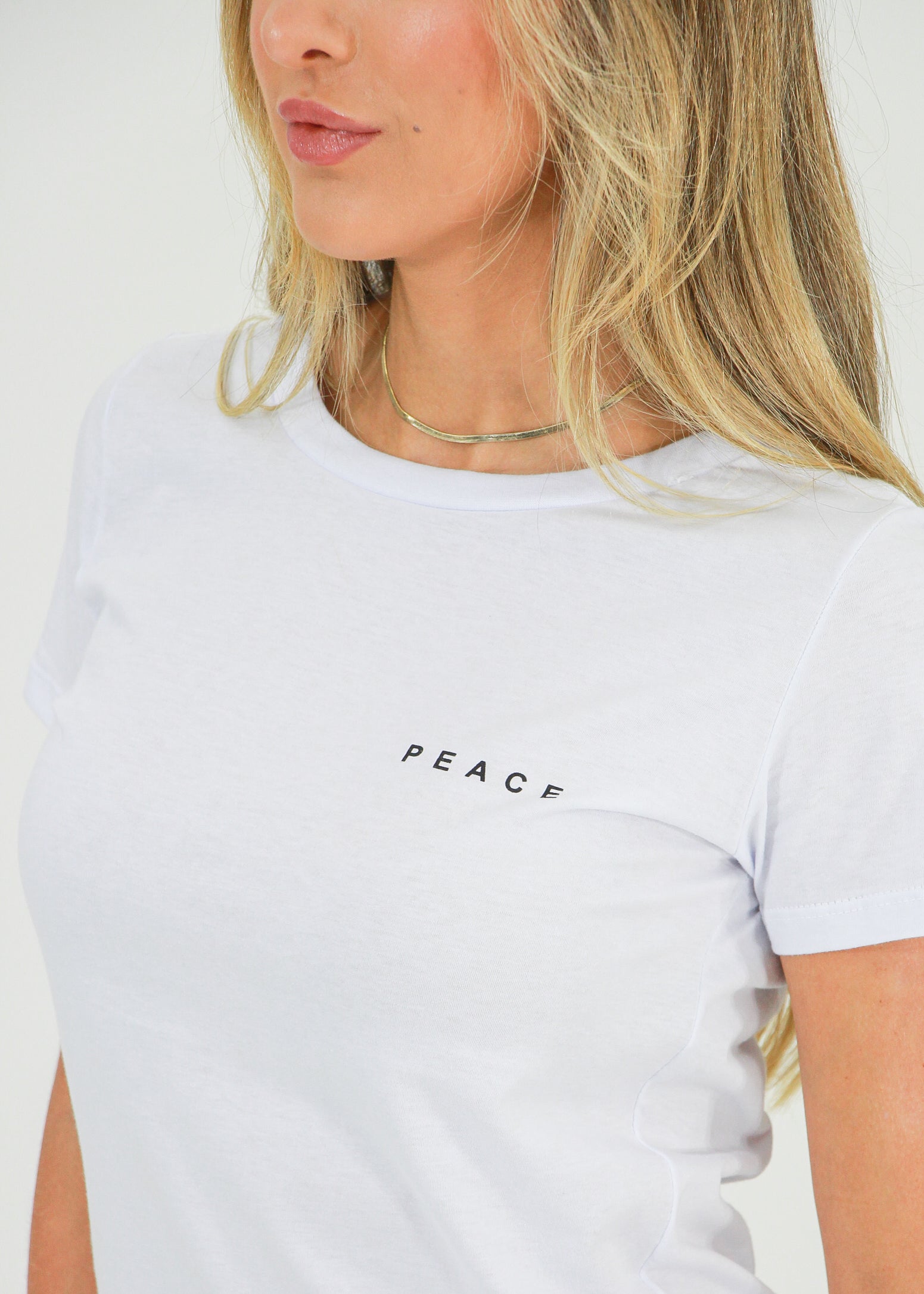Camiseta Peace - Branca