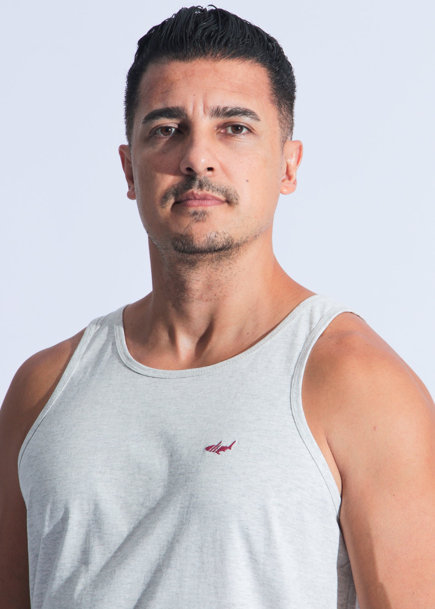 Regata Básica - Cinza