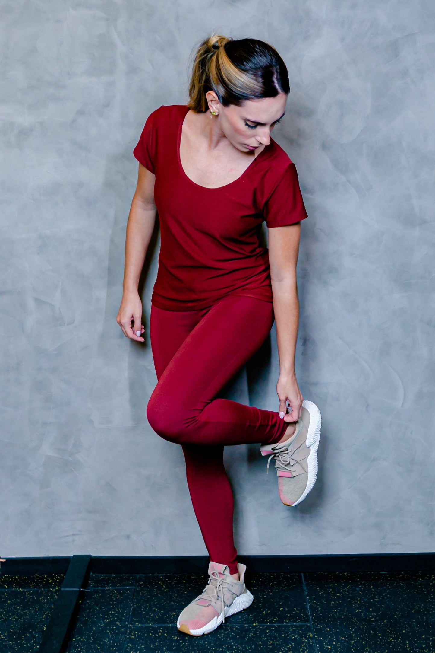 Camiseta Dry Fit - Bordô