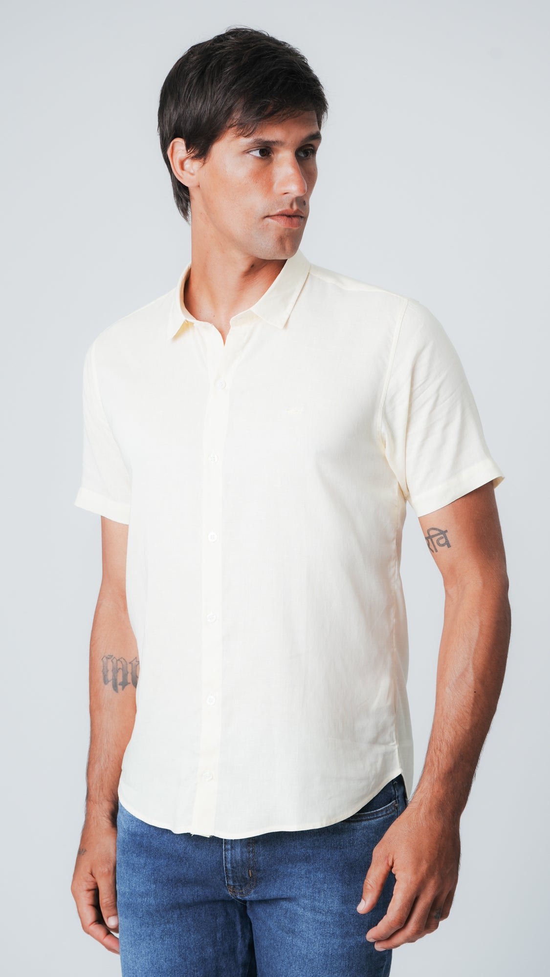 Camisa Manga Curta - Amarela