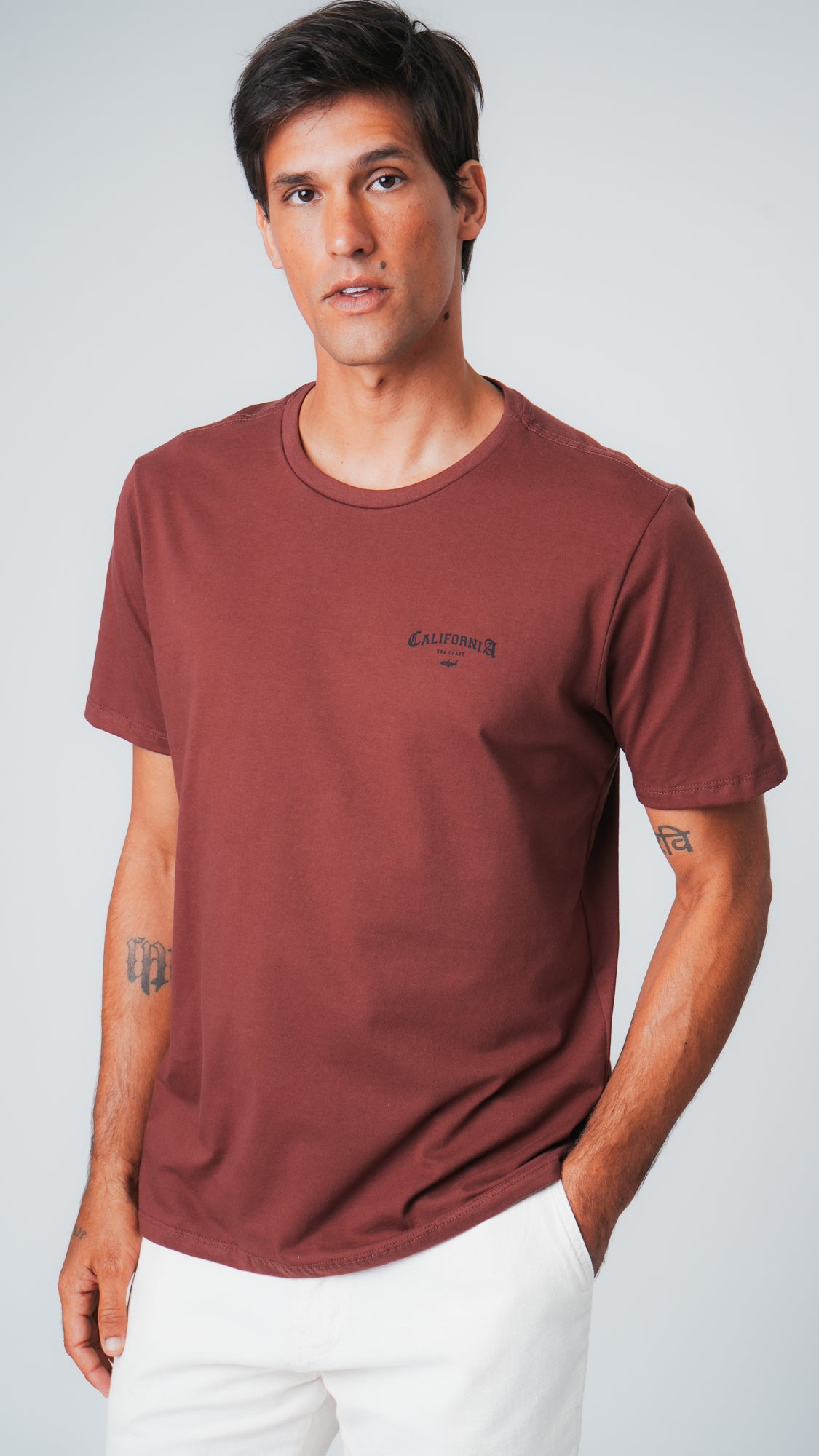 Camiseta Estampada Califórnia - Bordô