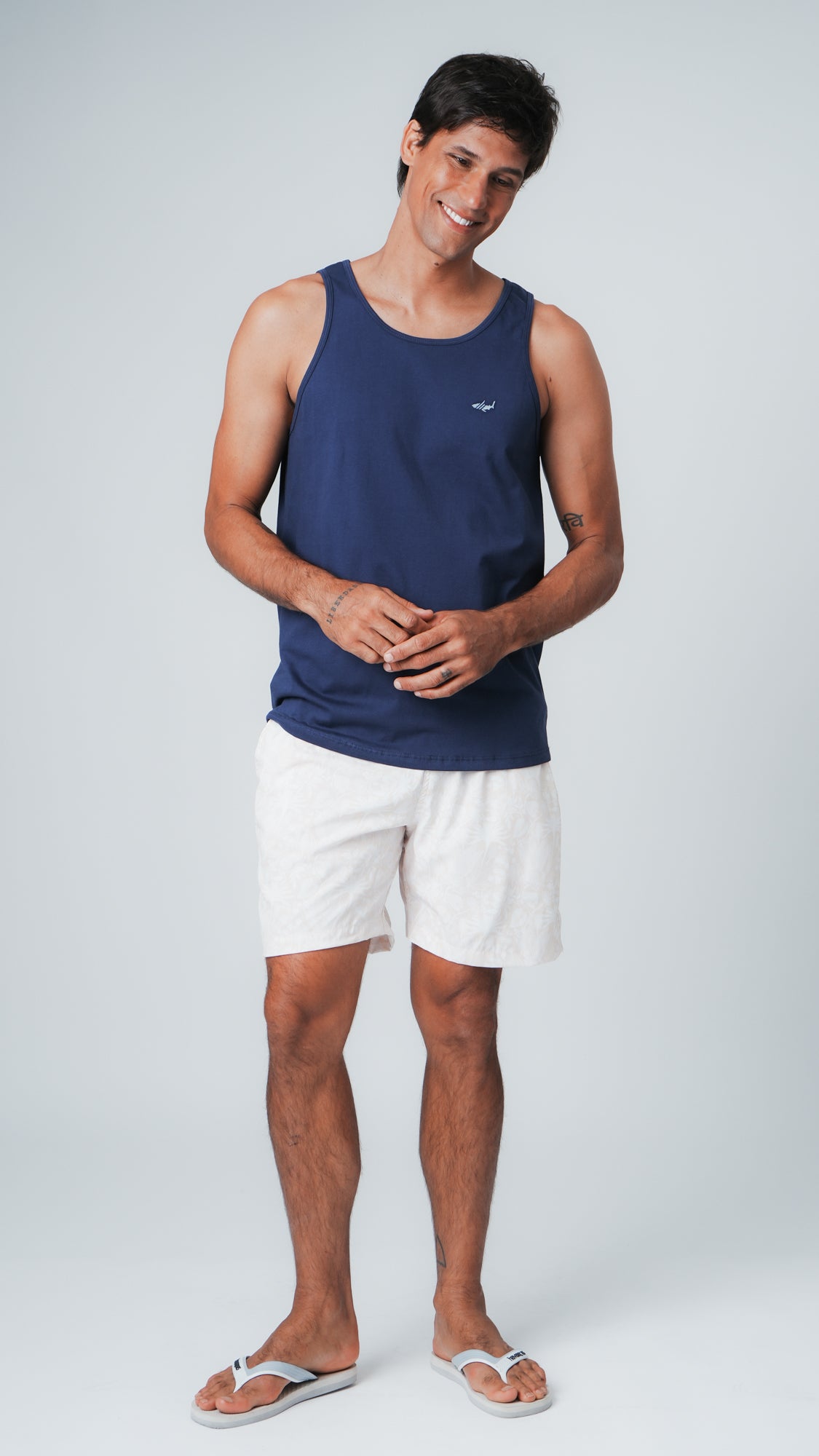 Regata Básica - Azul Marinho