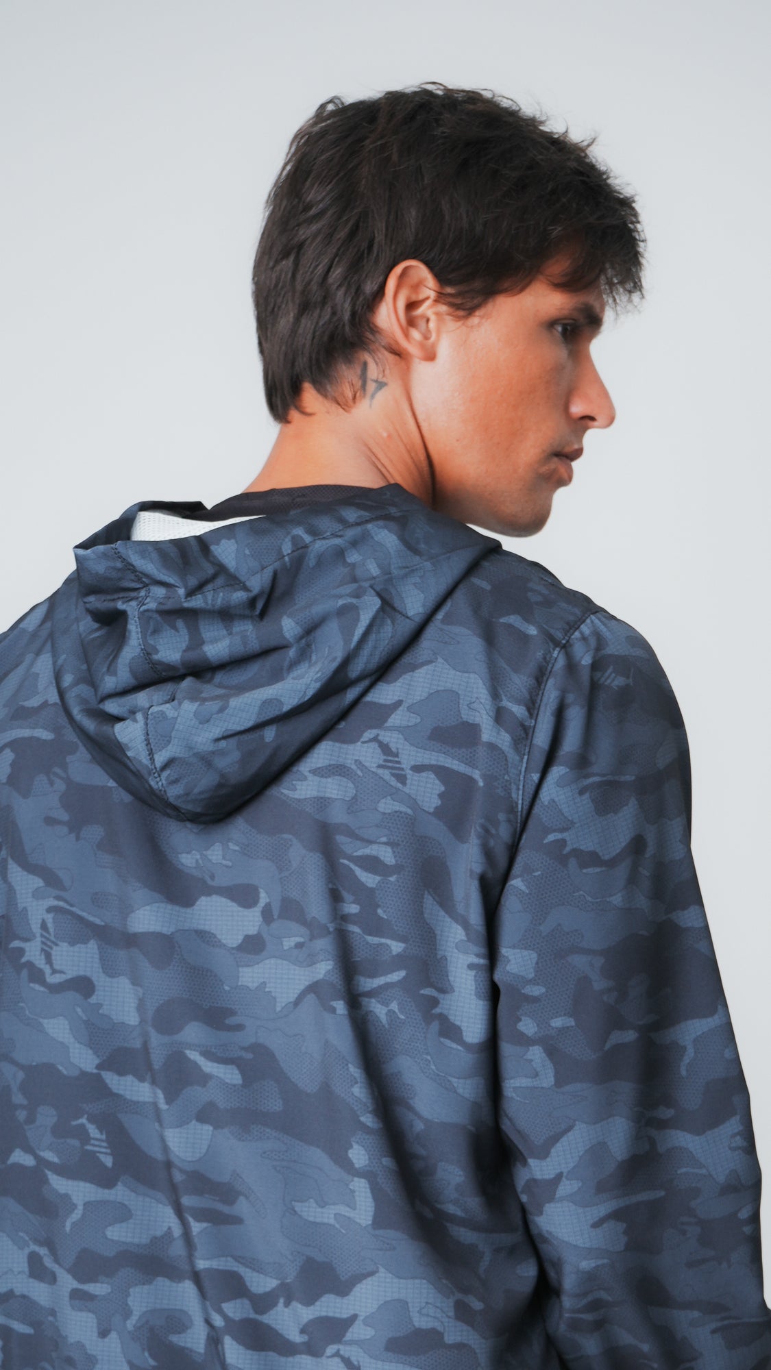 Jaqueta Corta Vento Camuflado - Grafite