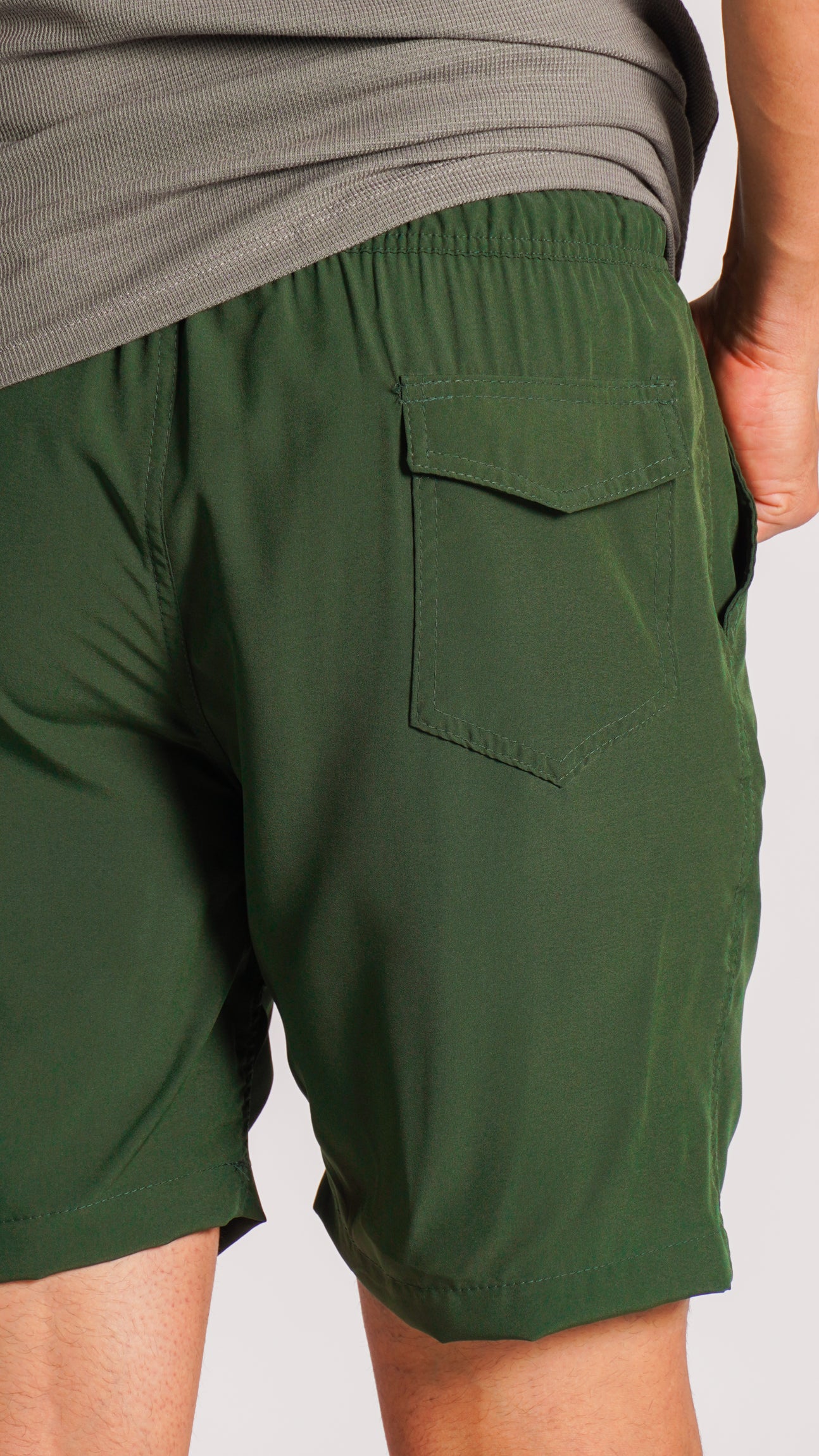 Bermuda Microfibra Básica - Verde Militar