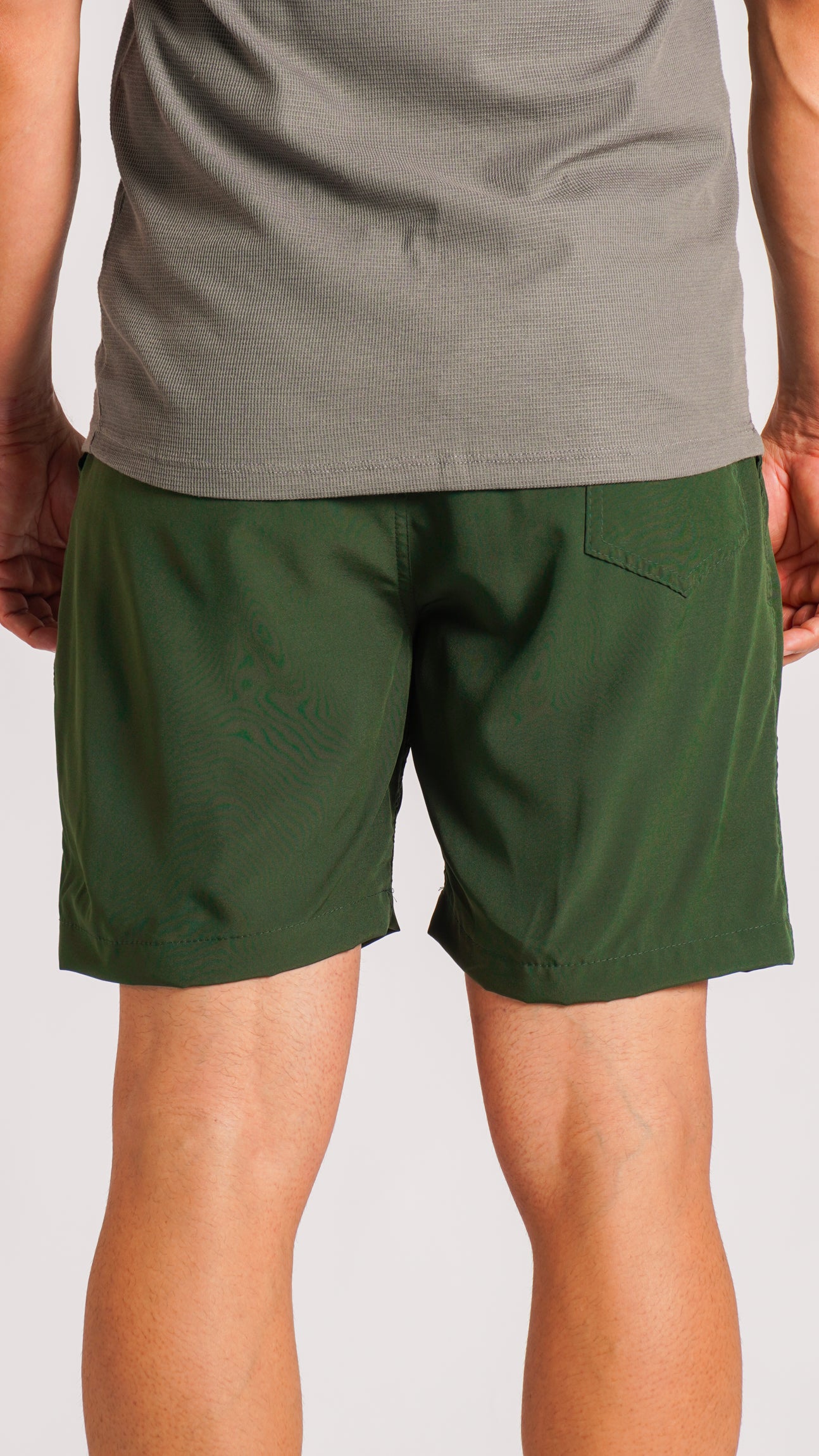 Bermuda Microfibra Básica - Verde Militar