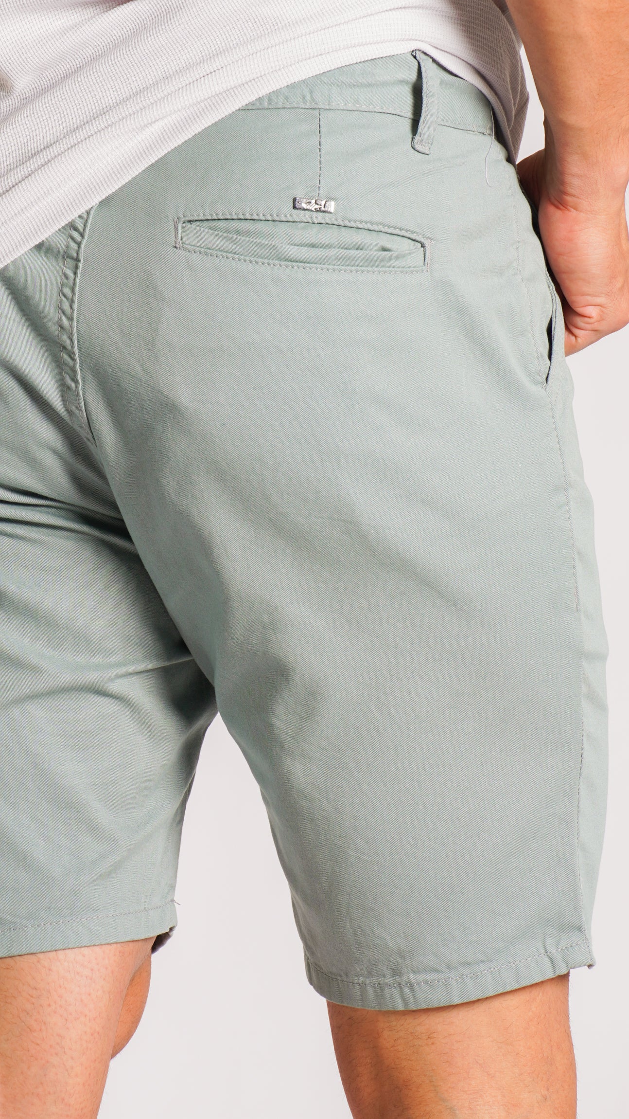 Bermuda Sarja Bolso Faca - Verde