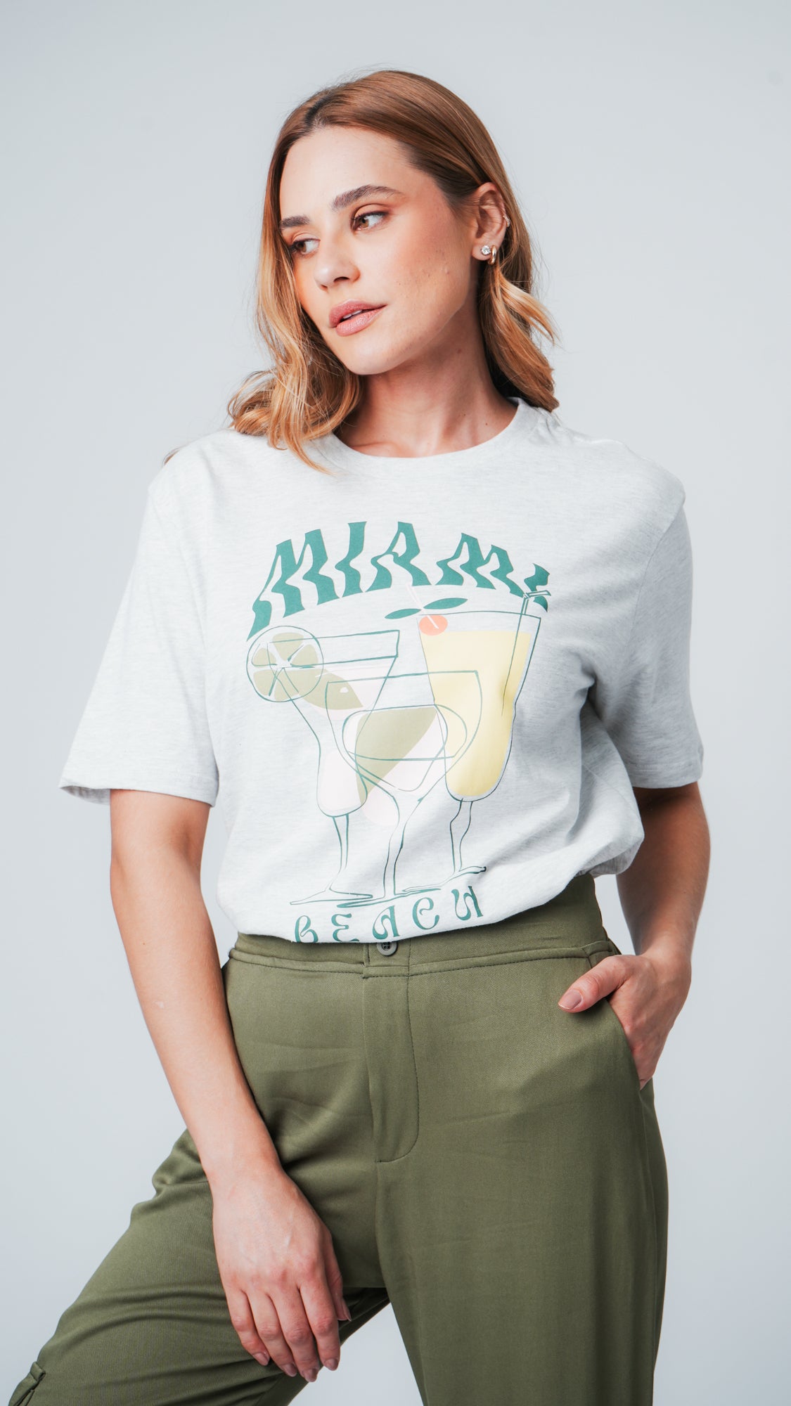 Camiseta Oversized Miami - Cinza