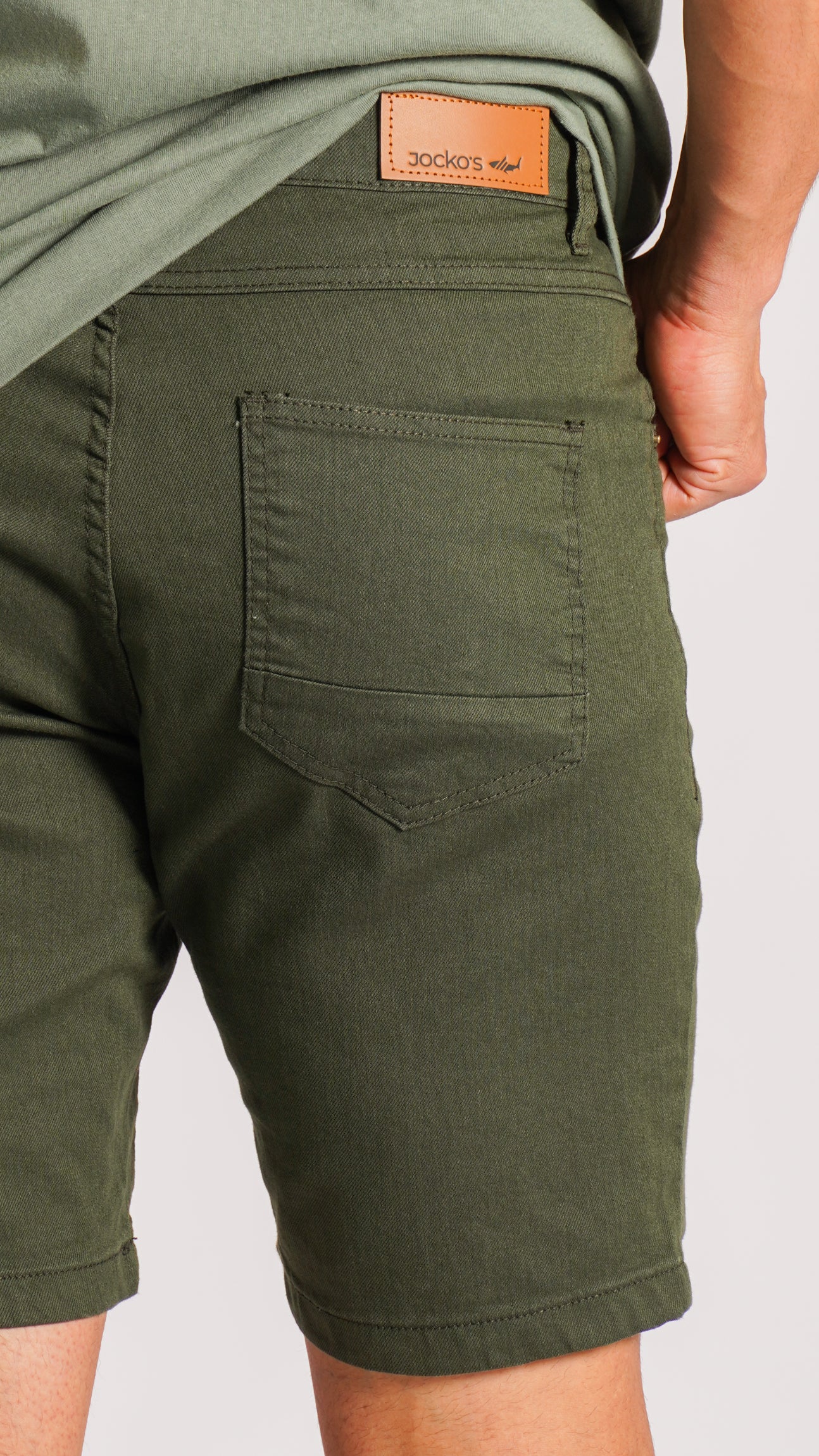 Bermuda Sarja Tulum - Verde Militar