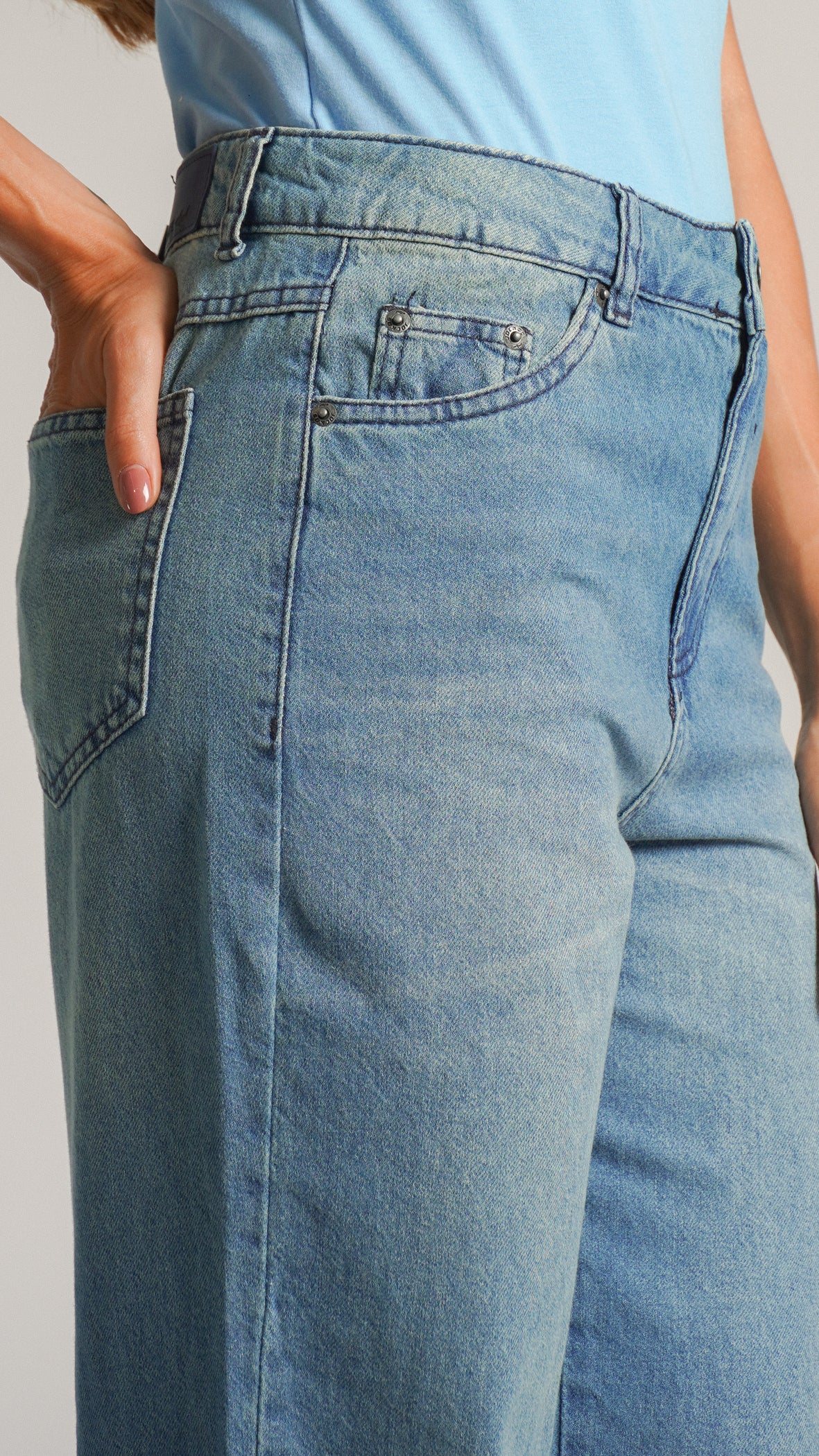 Calça Jeans Reta - Clara