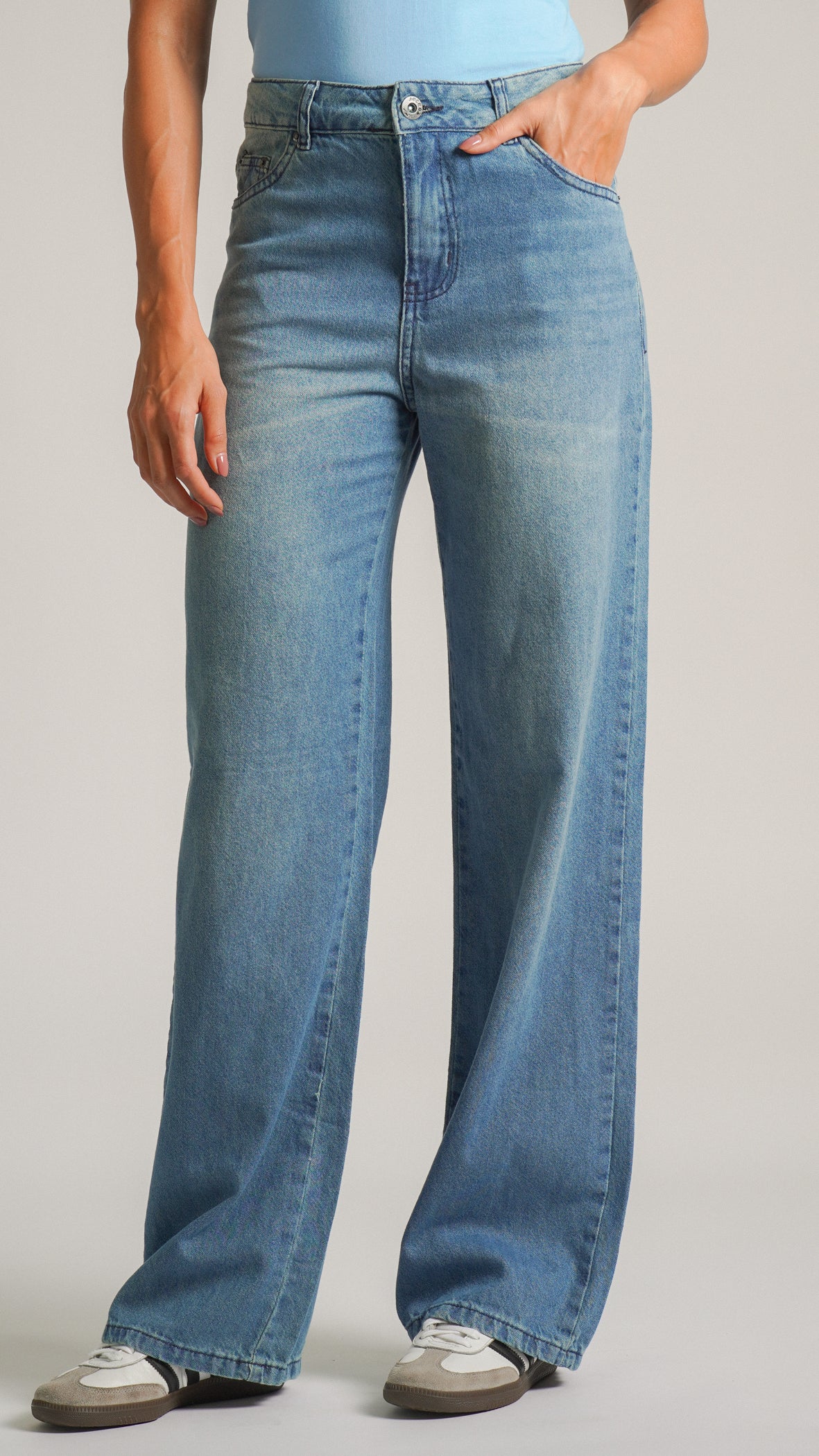 Calça Jeans Reta - Clara