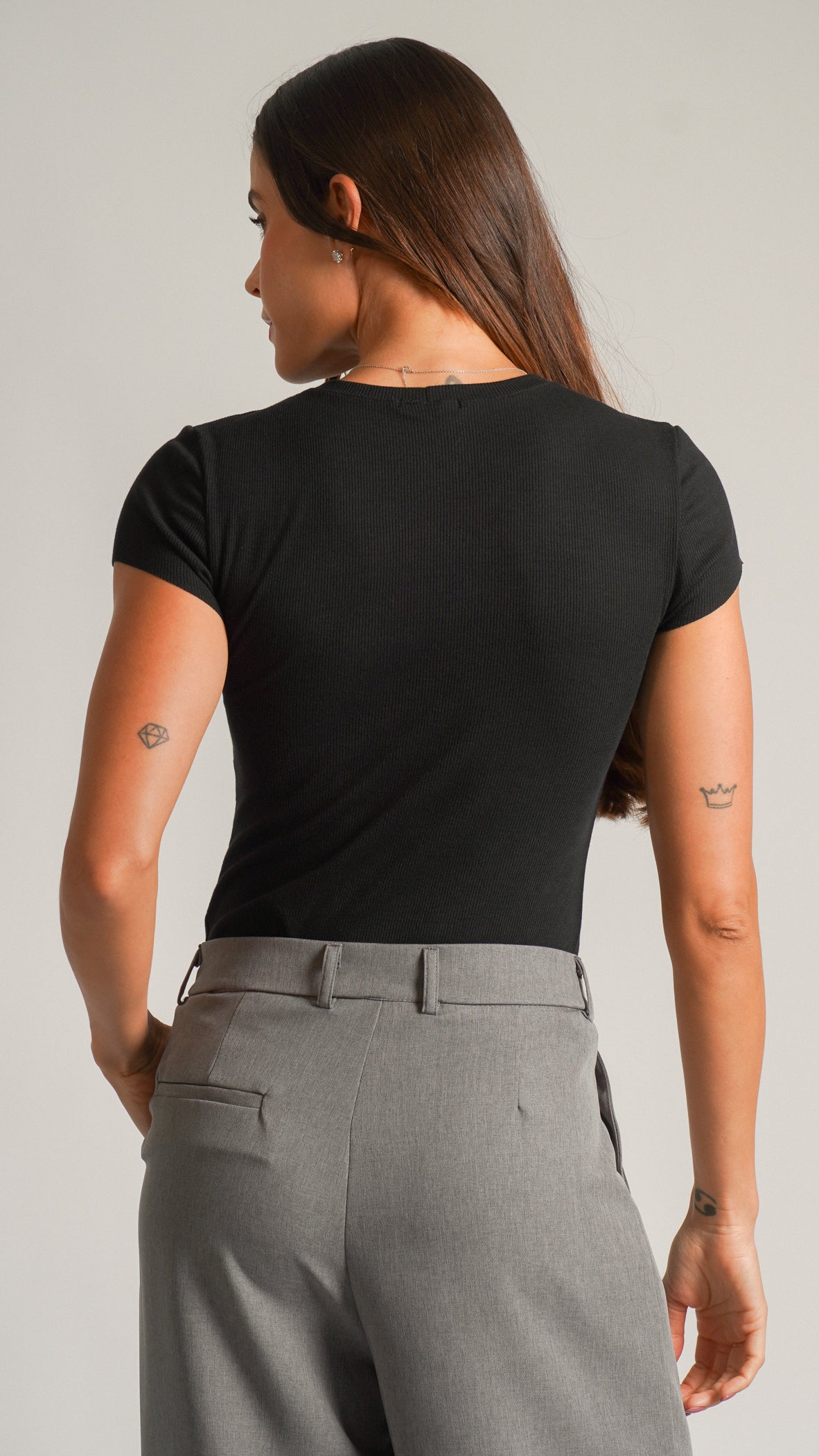 Blusa Manga Japonesa Canelada - Preta