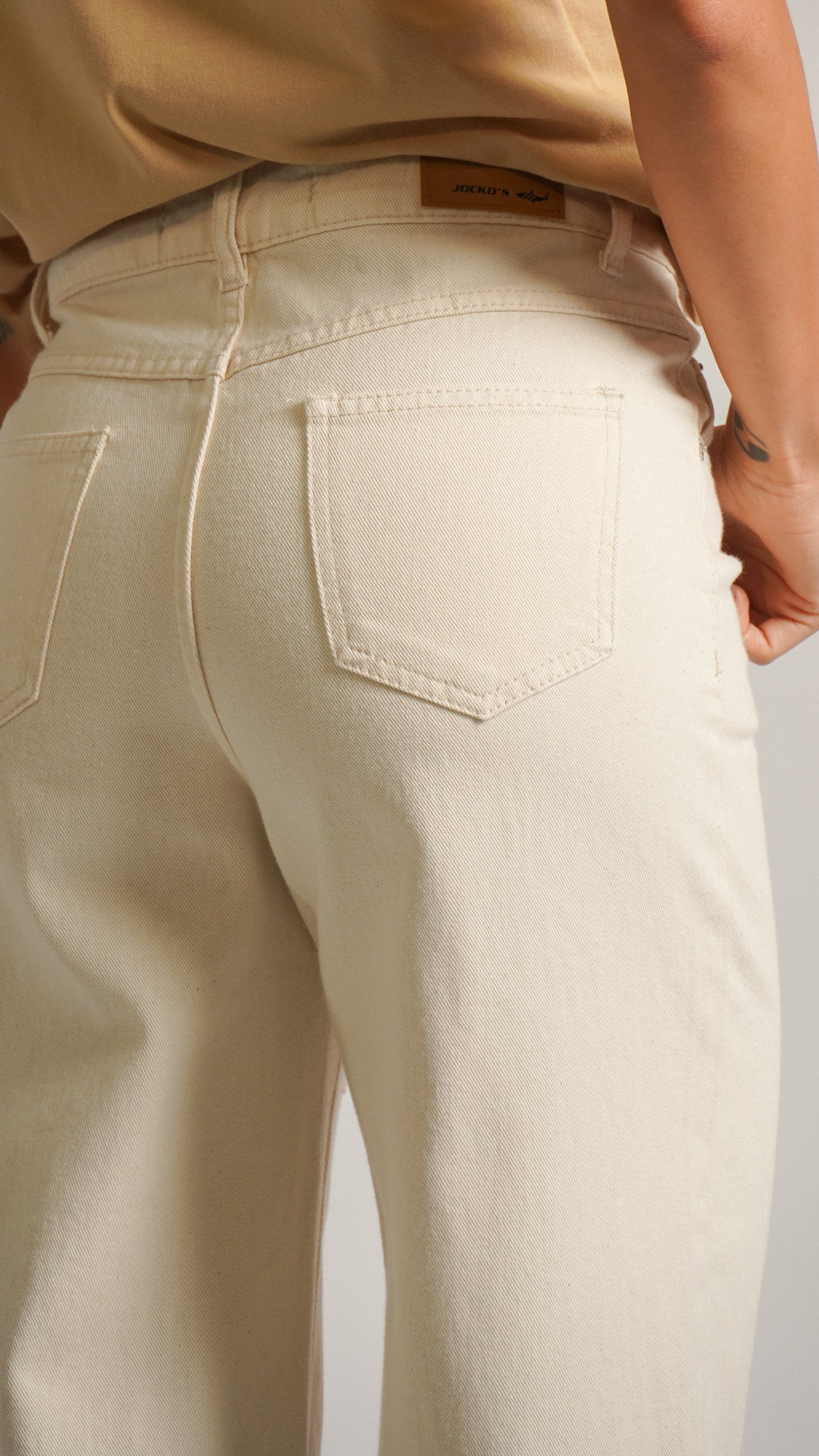 Calça Jeans Reta - Cru