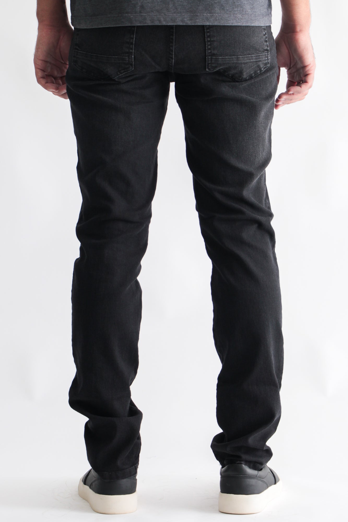 Calça Jeans - Preta Estonada
