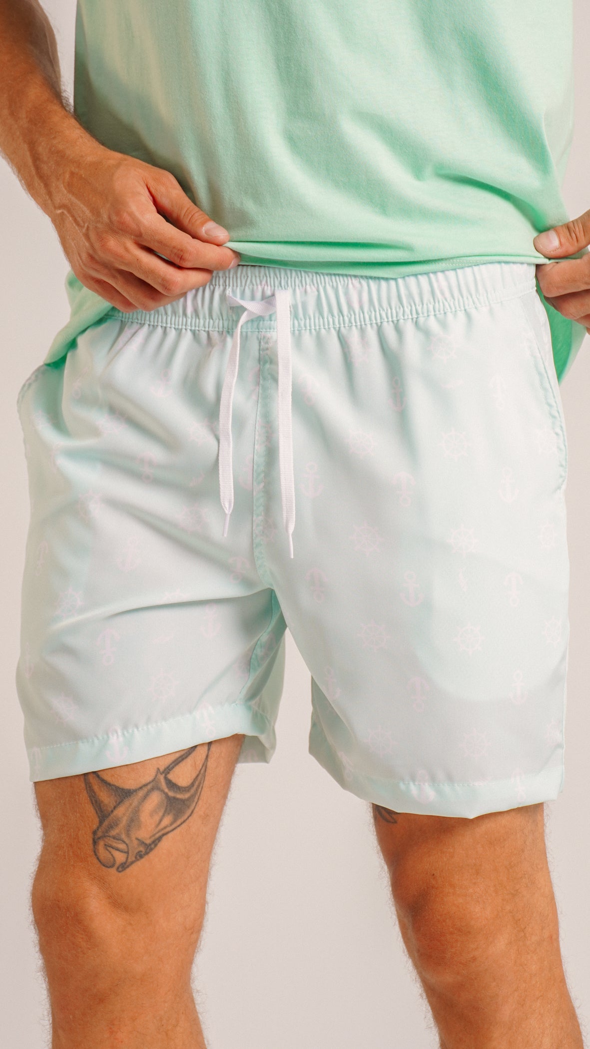 Bermuda Microfibra Curta - Verde Água