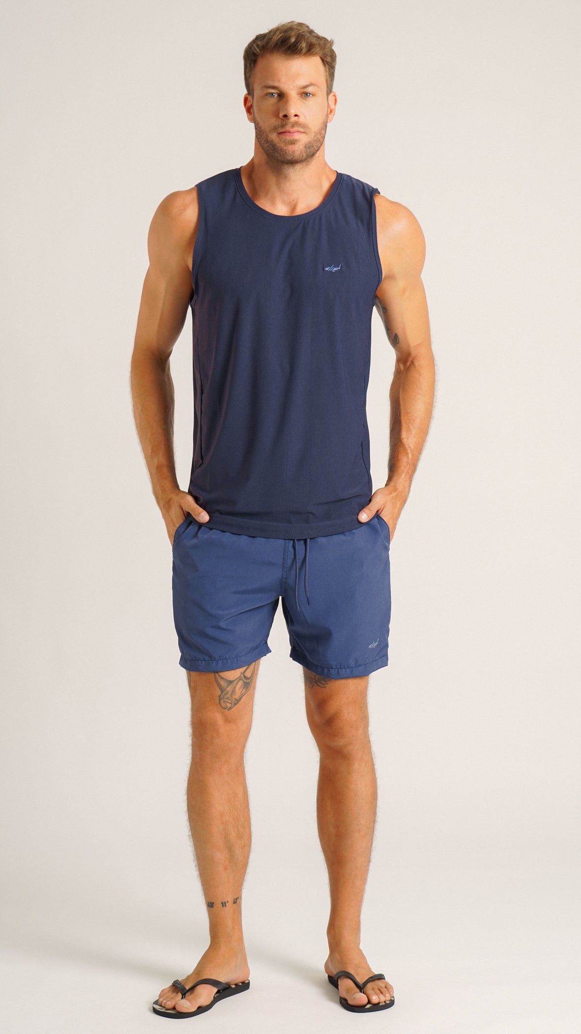 Bermuda Microfibra Curta - Azul Marinho