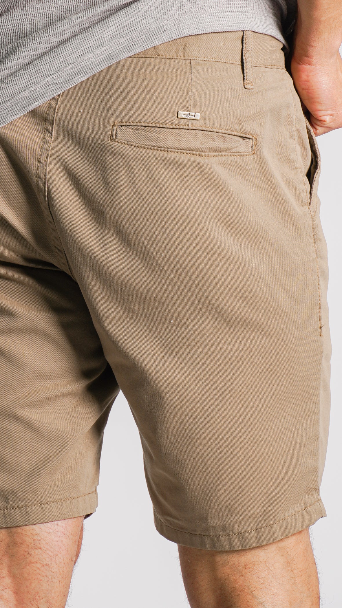 Bermuda Sarja Bolso Faca - Caqui