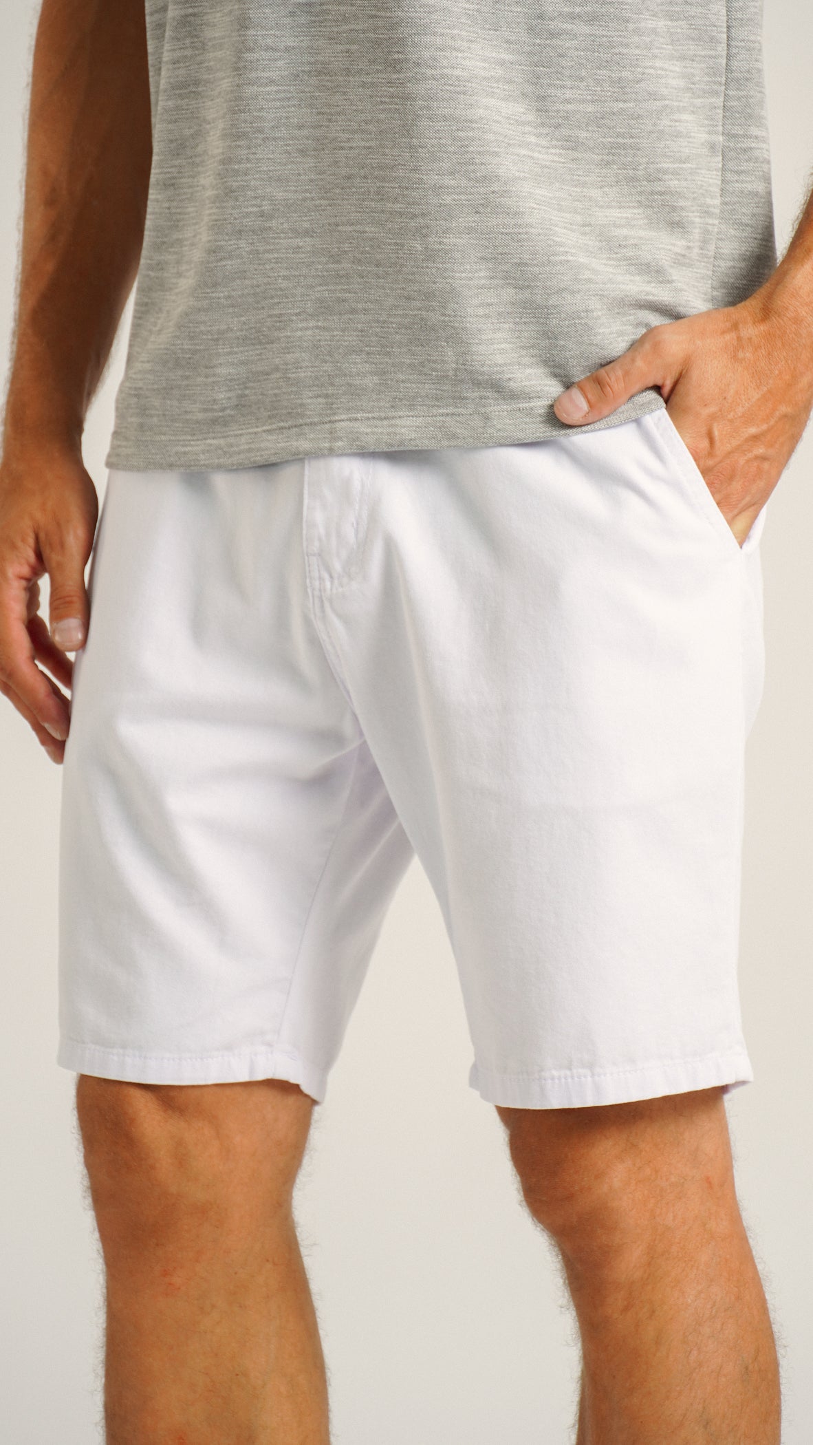 Bermuda Sarja Bolso Faca - Branca