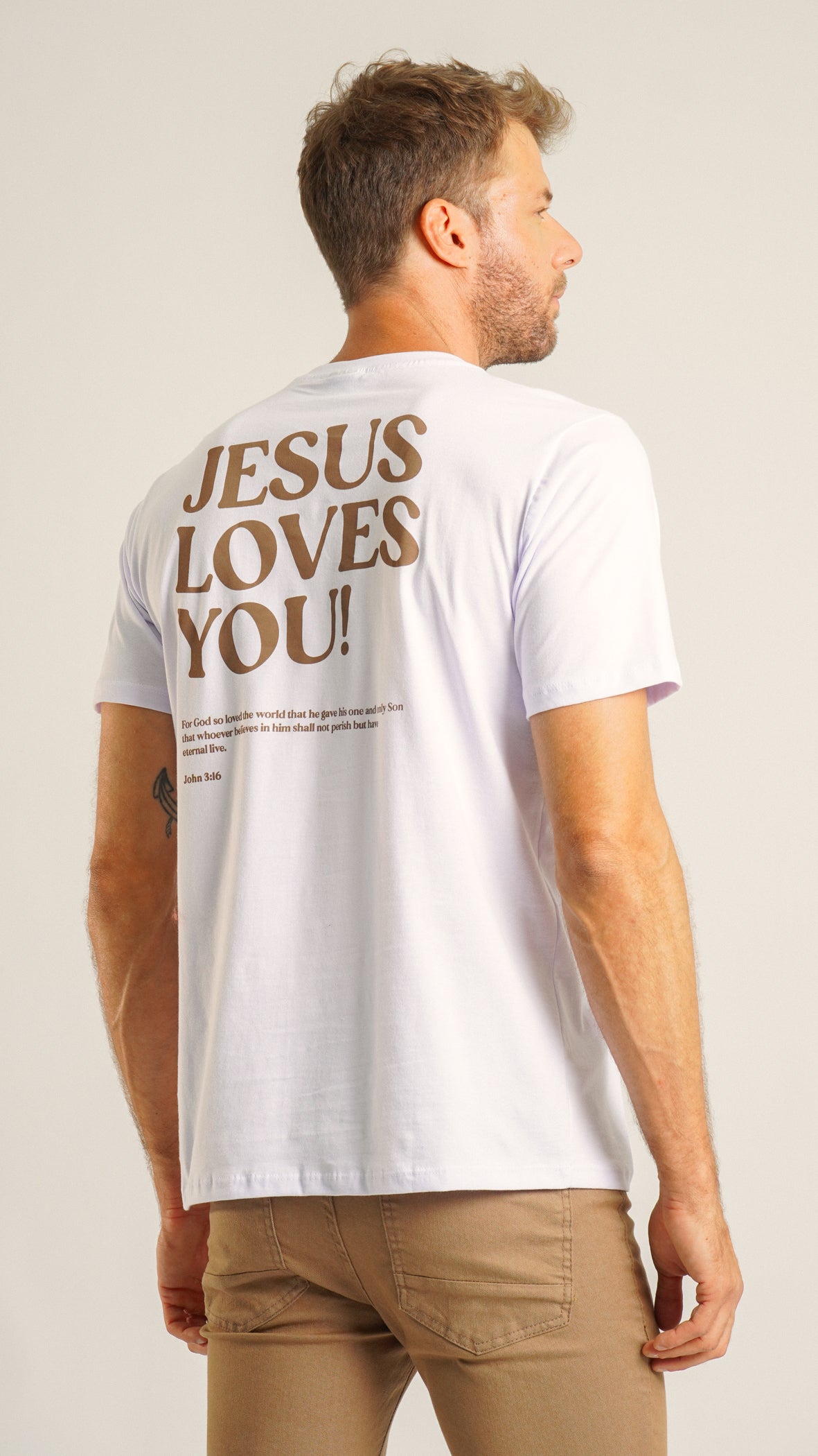 Camiseta Estampada Jesus Loves You - Branca