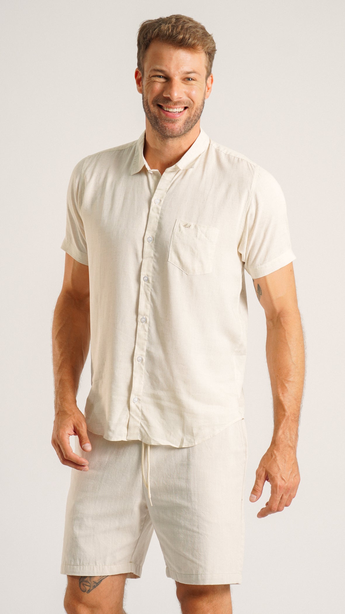 Camisa Manga Curta - Cru