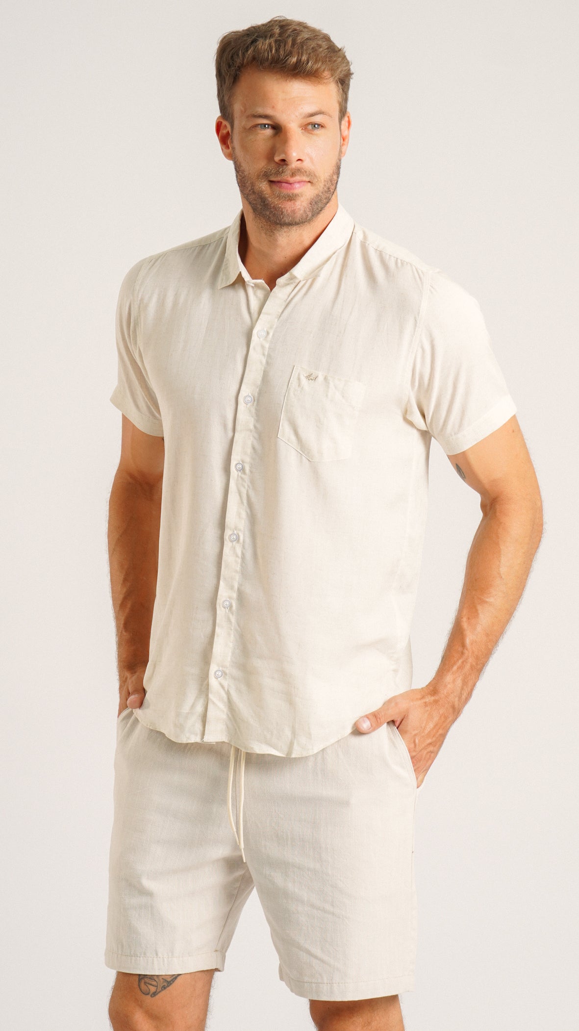 Camisa Manga Curta - Cru