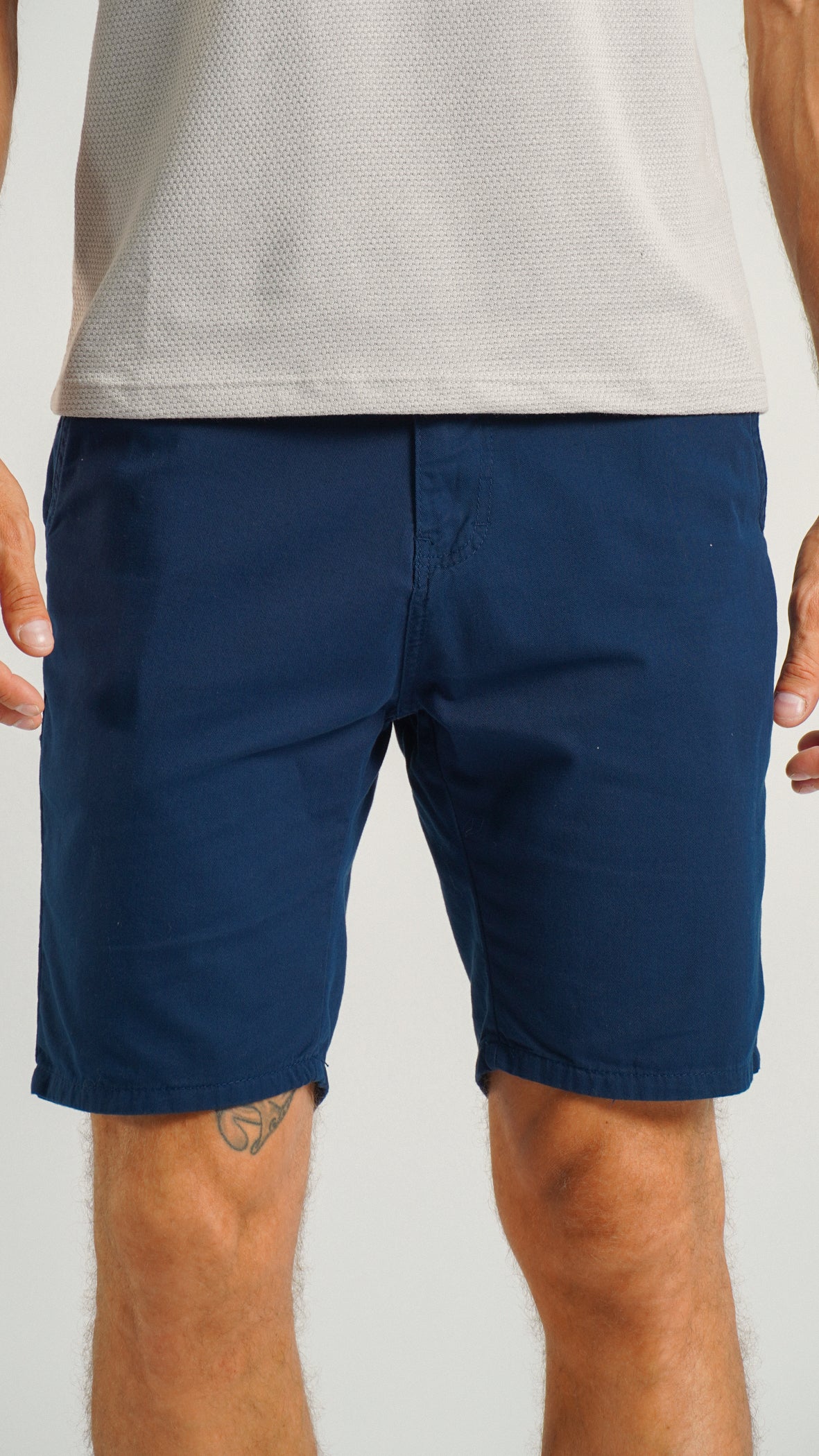 Bermuda Sarja Bolso Faca - Azul Marinho