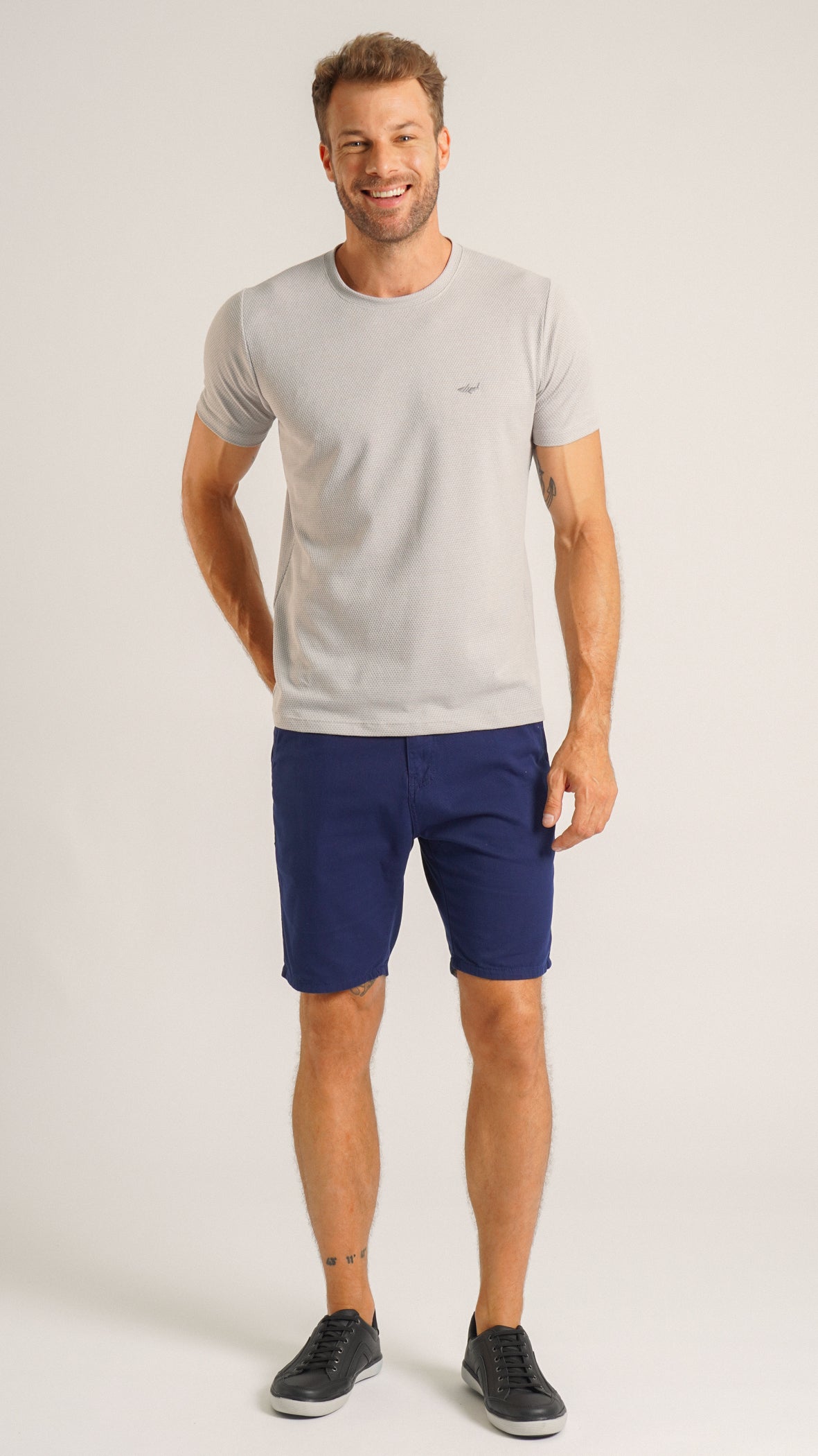 Camiseta Colmeia - Cinza