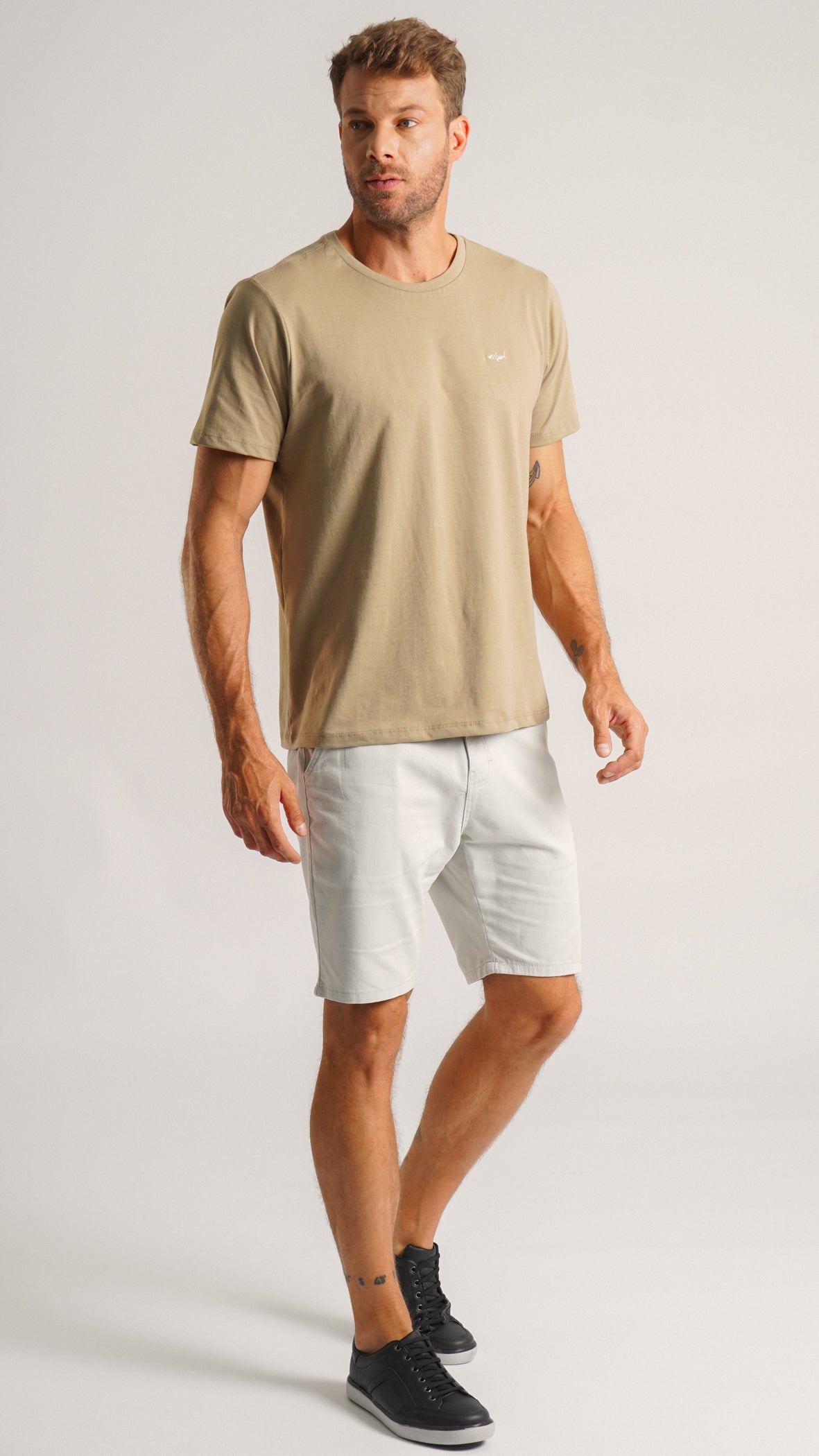 Bermuda Sarja Bolso Faca - Cinza