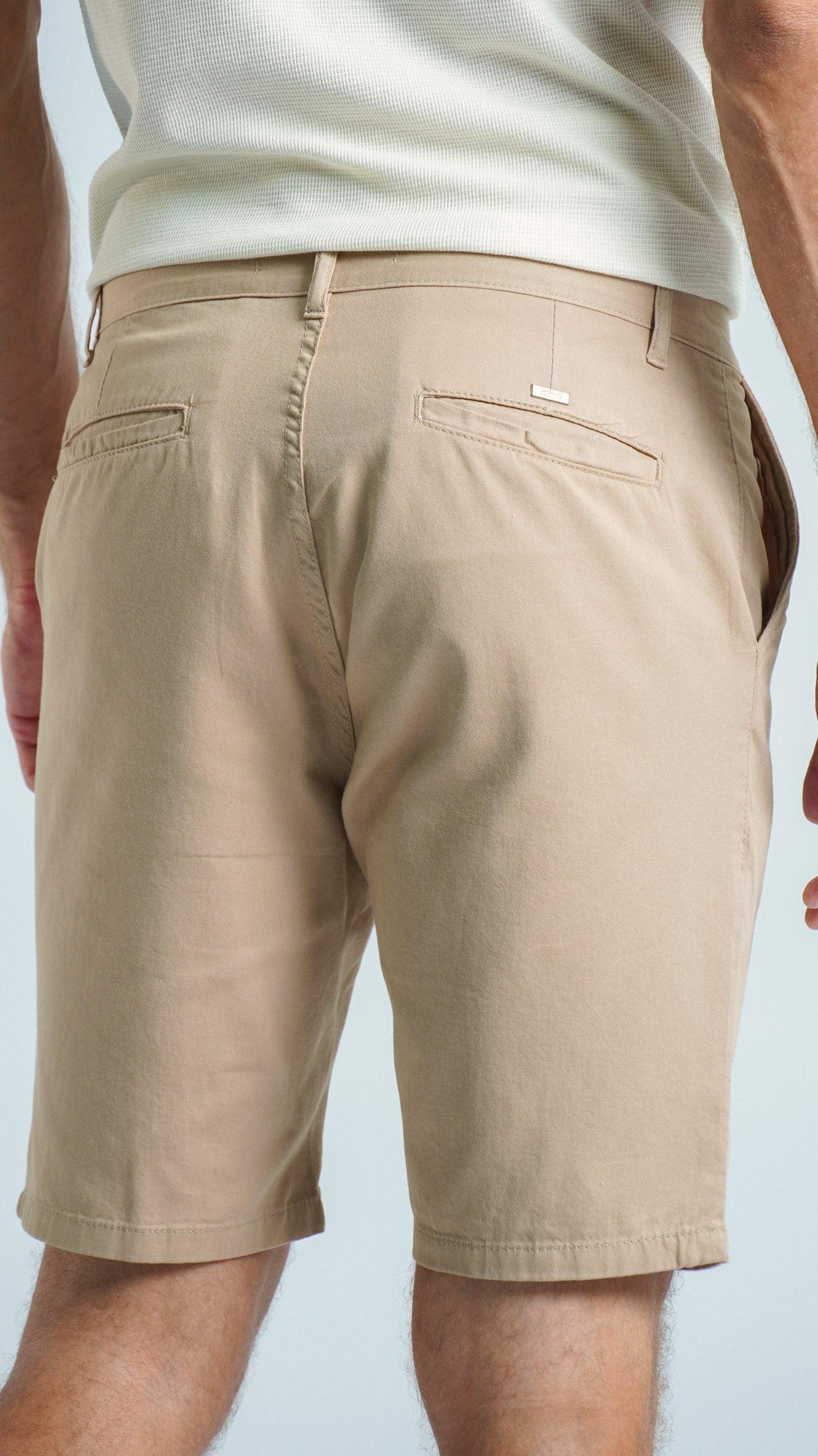 Bermuda Sarja Bolso Faca - Caqui