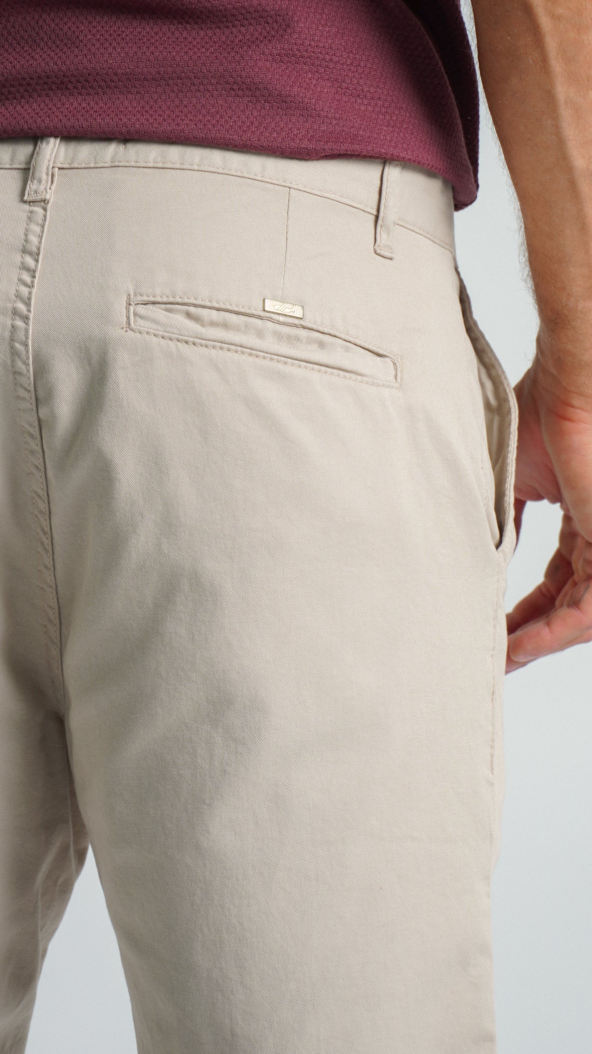 Bermuda Sarja Bolso Faca - Caqui