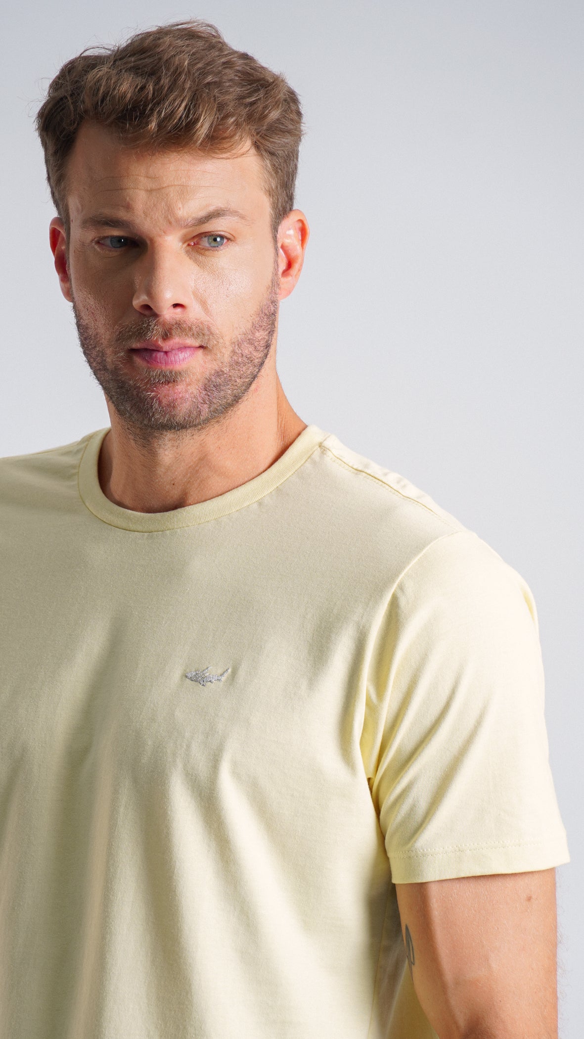 Camiseta Básica - Amarelo Bebê