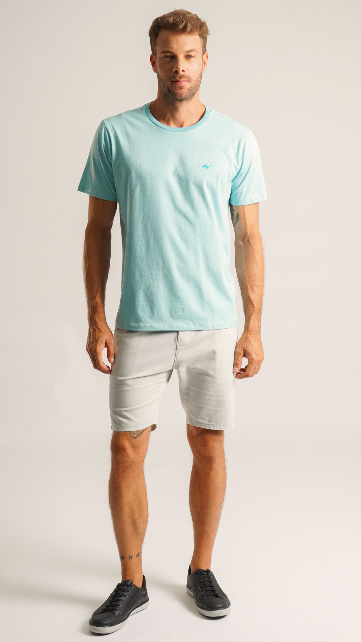 Camiseta Básica - Azul