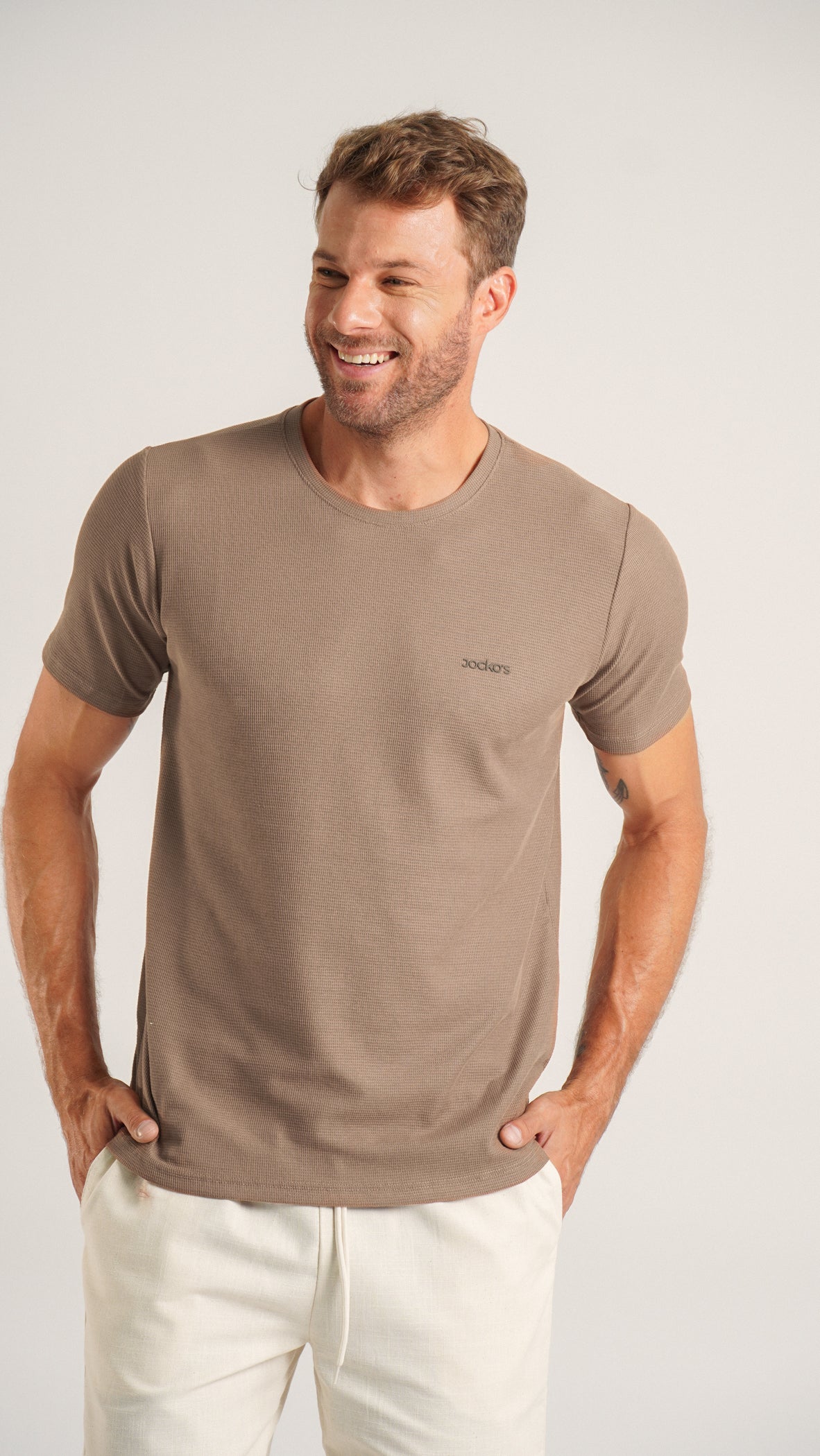 Camiseta Tricô Diamond - Bege Escuro